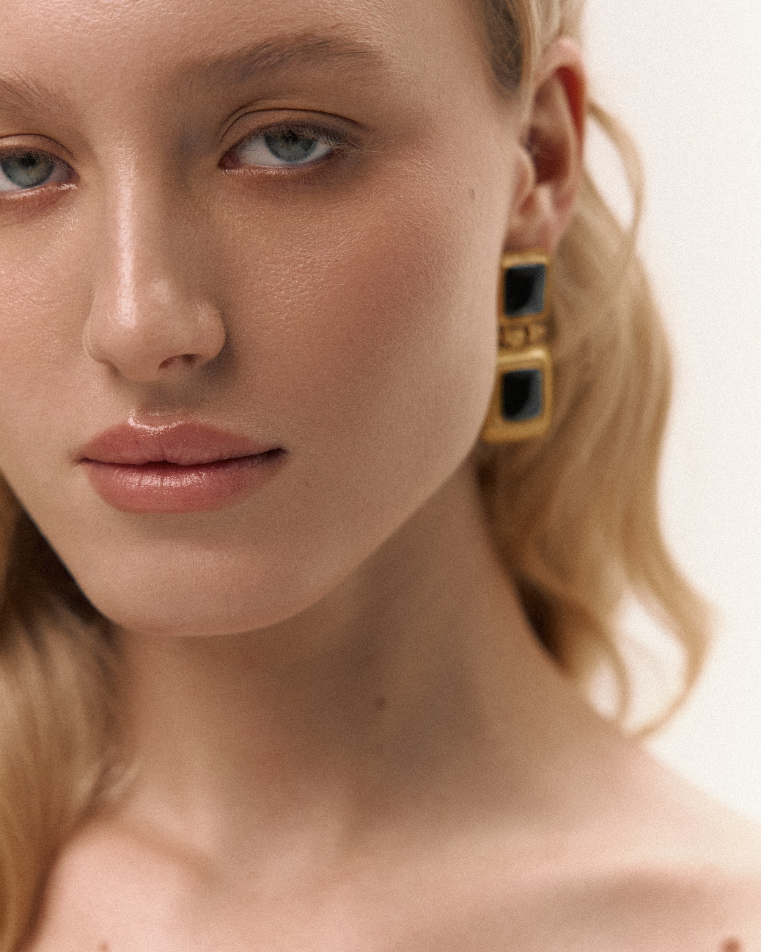 LOOKBOOK. Фотограф для брендов из Санкт-Петербурга Элина Каспаравичюс