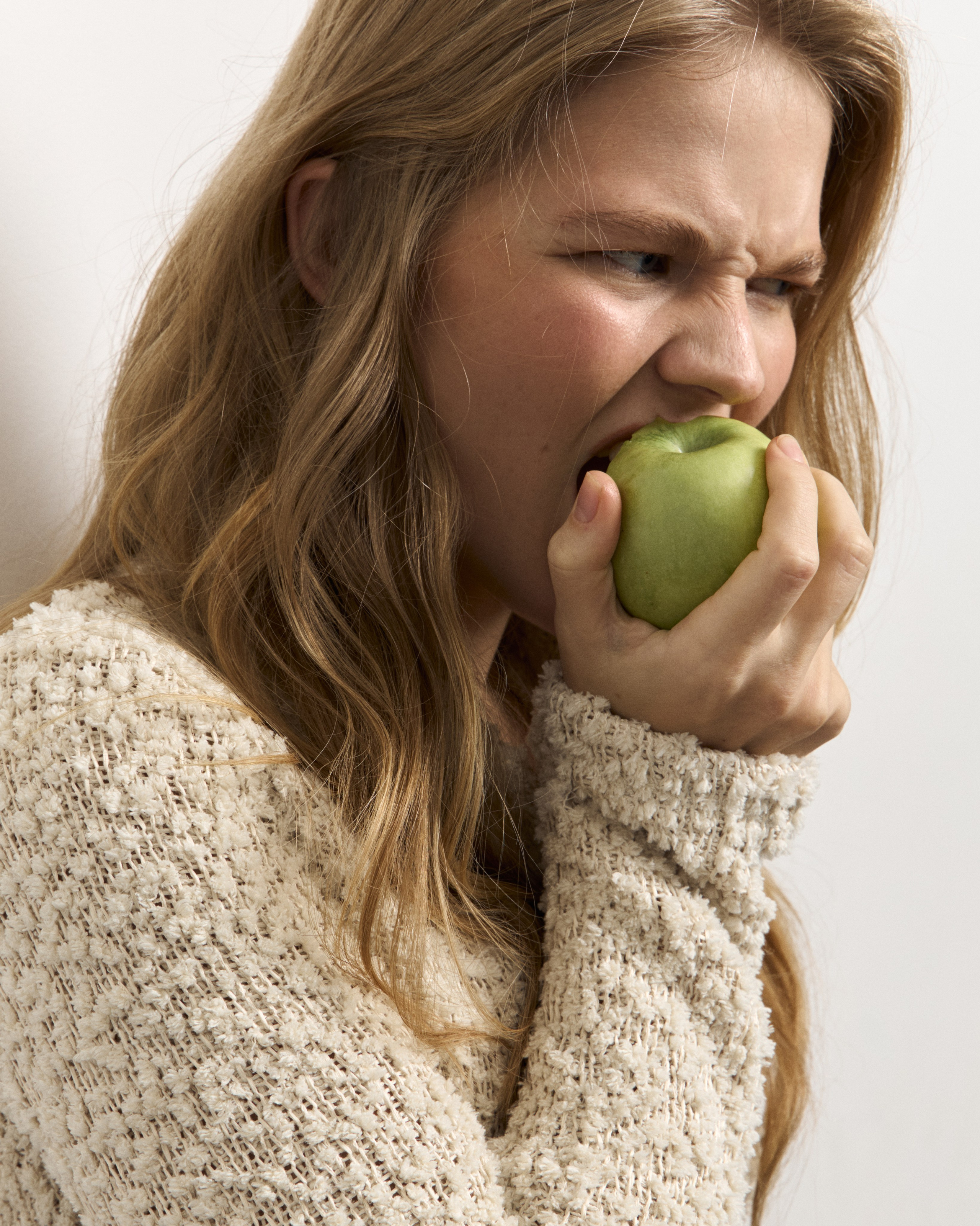 LOOKBOOK. Фотограф для брендов из Санкт-Петербурга Элина Каспаравичюс