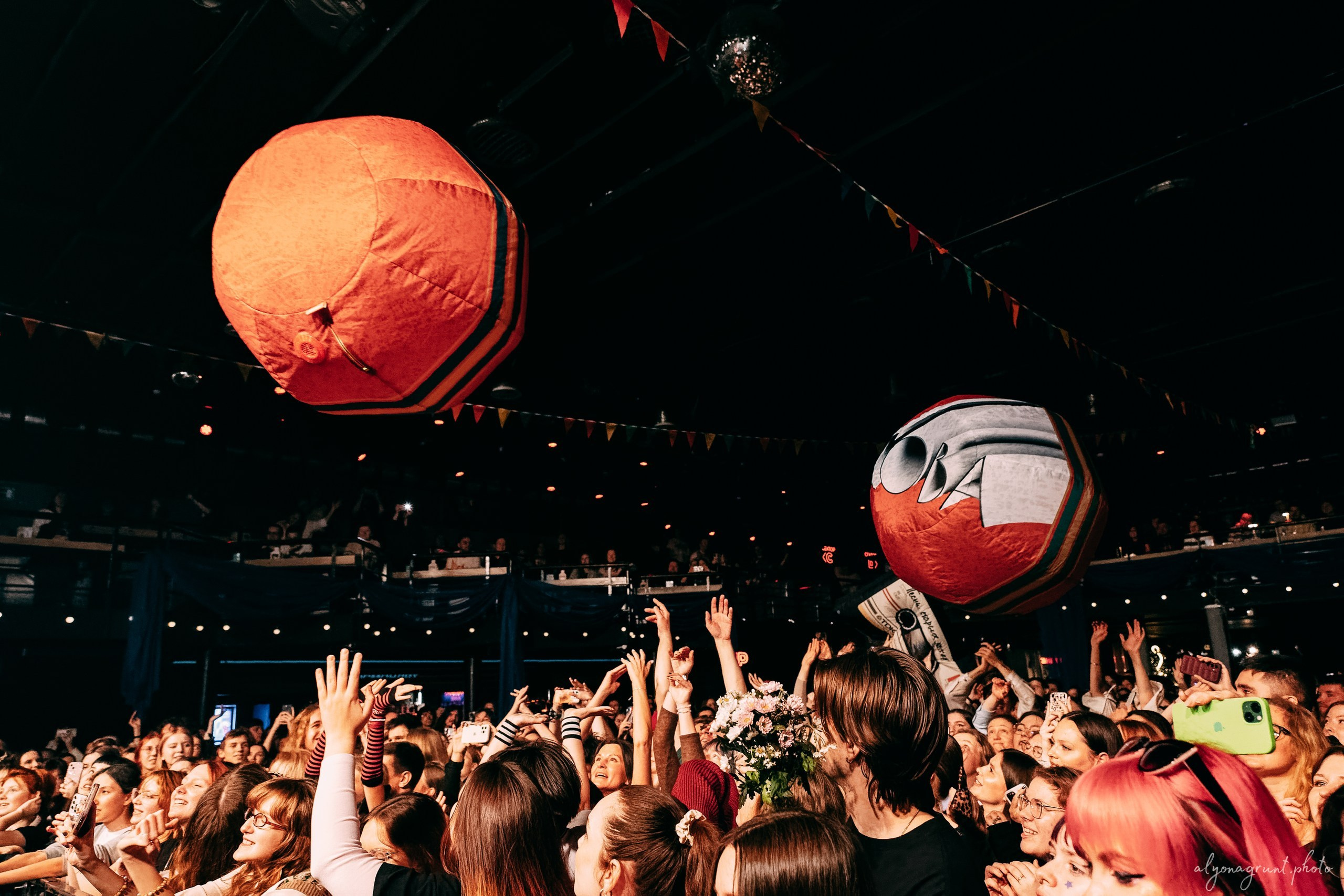Сова, фоторепортаж, СПб, Космонавт, 18.12.2025. Алена Адрианова: фотограф в Санкт-Петербурге