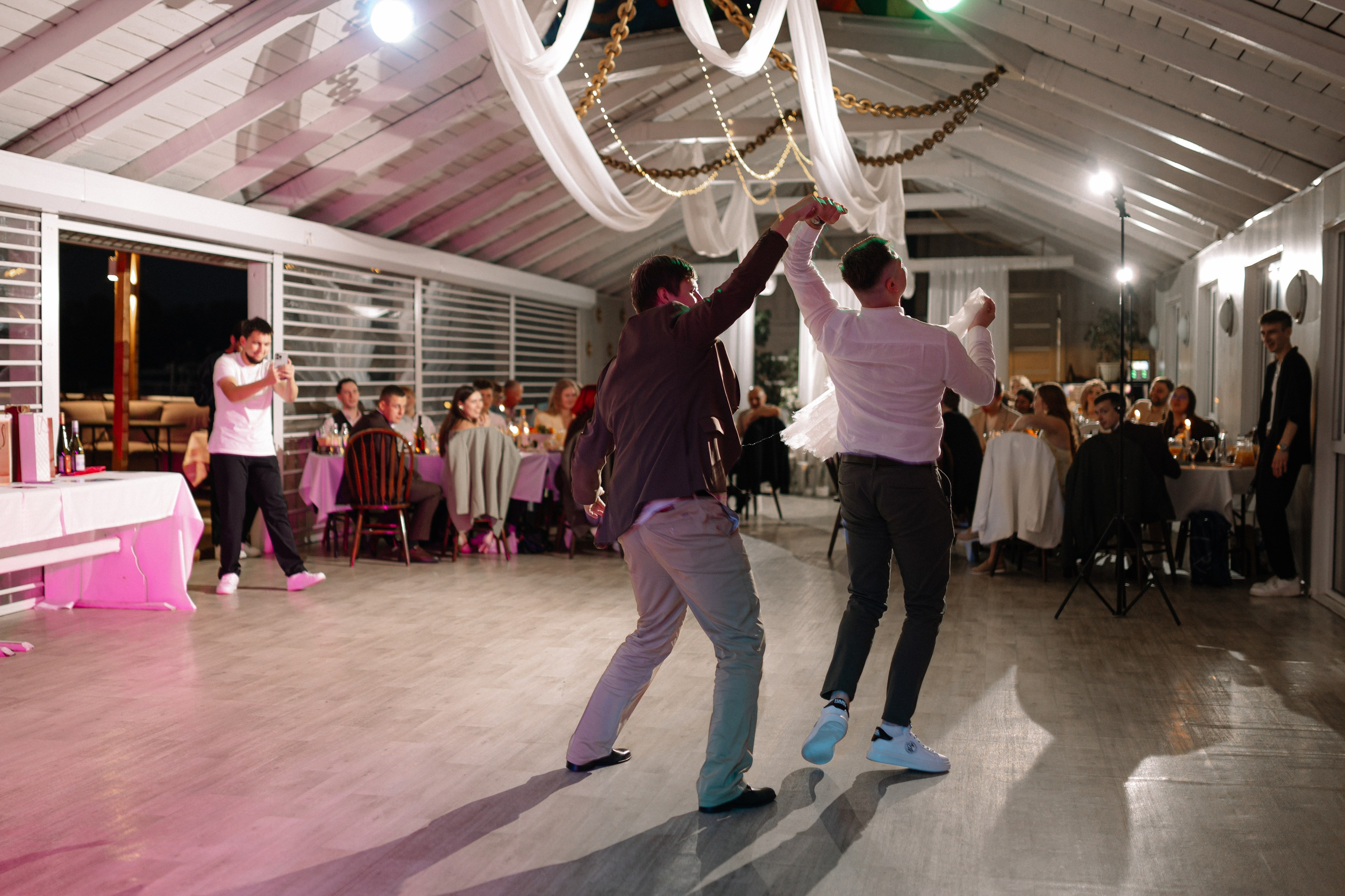 Алина и Денис (банкет). Фотограф Александра Кузнецова