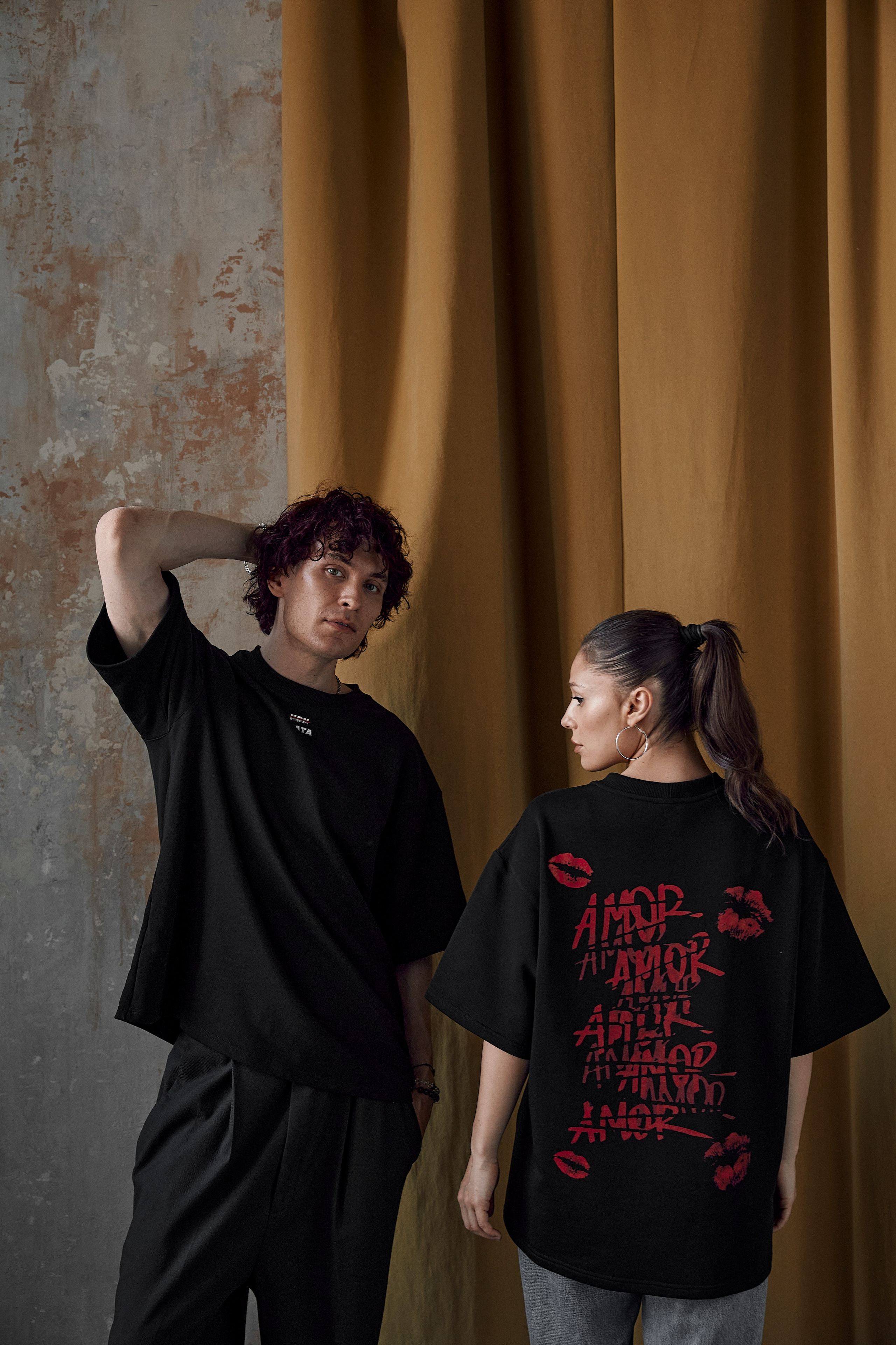 Бренд футболок / Non Grata. Cheeelsa.ru