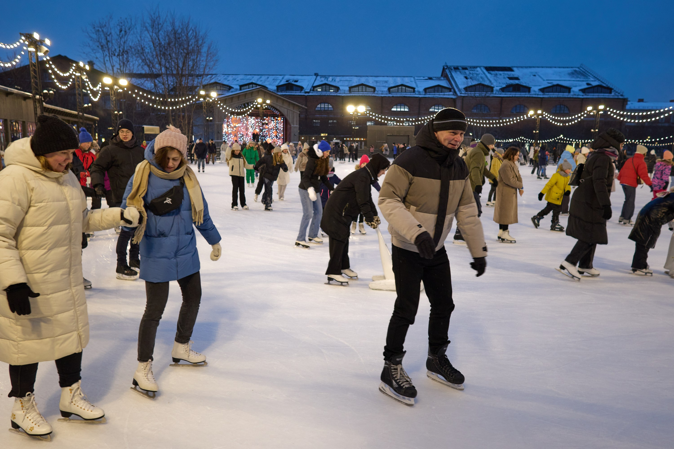 Рождество въ Санктъ-Петербургѣ. Фотографъ Сергѣевъ. Поймать мгновеніе