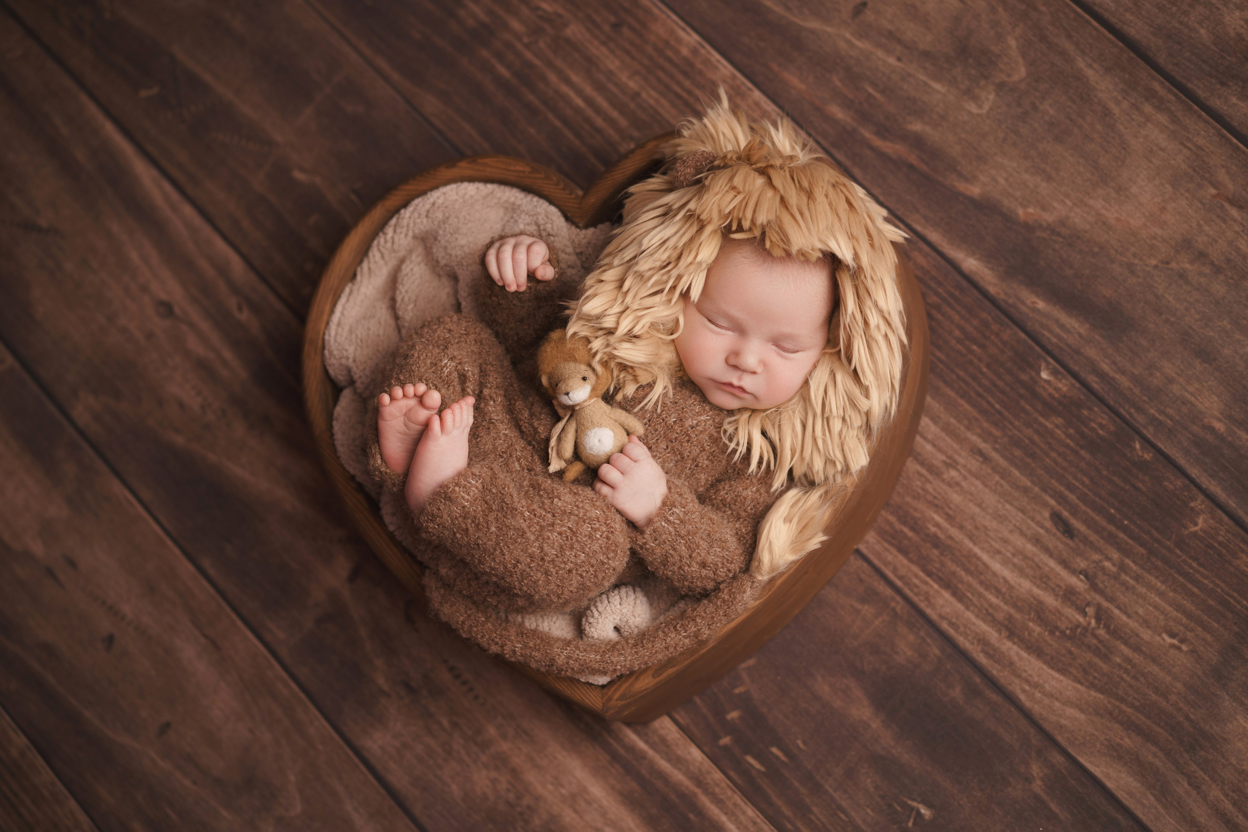 Фотосессия новорожденных | Галерея трогательных кадров малышей в стиле newborn. Фотосессия новорожденных в Москве и Московской области | Профессиональный фотограф newborn — Татьяна Иванова