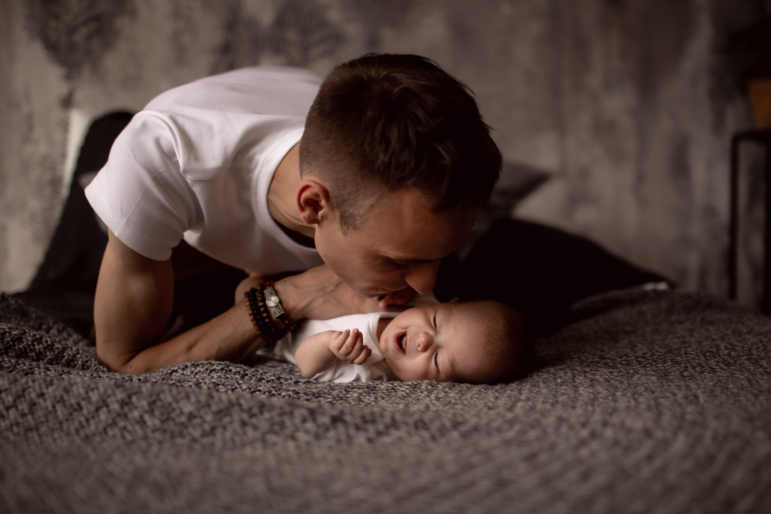 Валерия и Геннадий с крошкой. Семейный фотограф в Москве