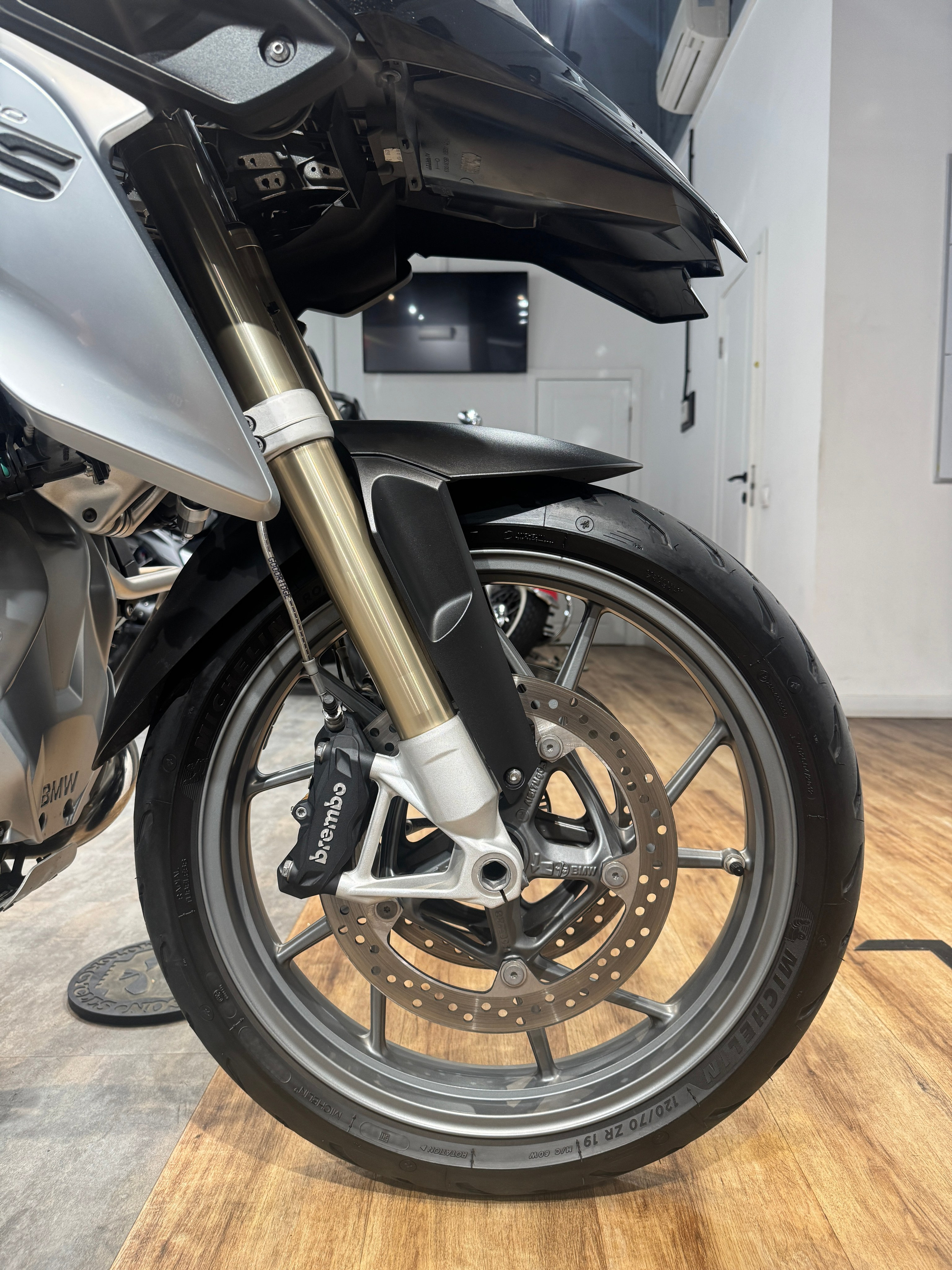 Harley Davidson BMW R1200GS (22К)  — купить мотоцикл. Hello Davidson, Москва. Только хорошие мотоциклы…