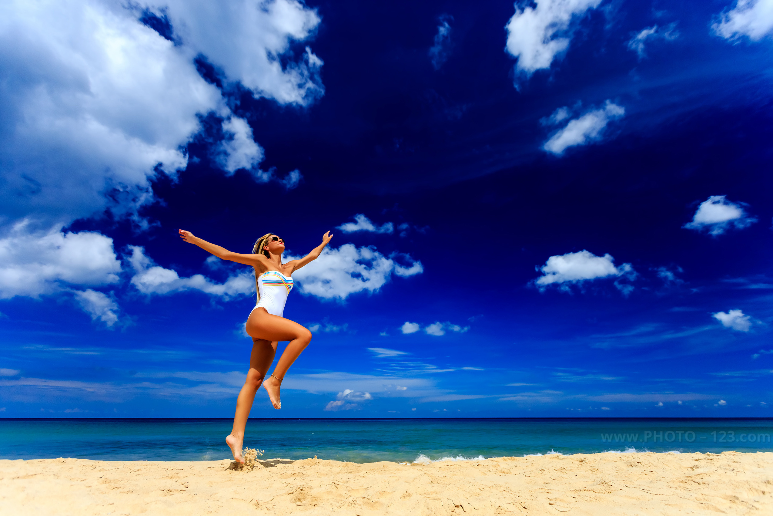 Lifestyle. Photographer, Retoucher & Graphic Designer @photo123pro