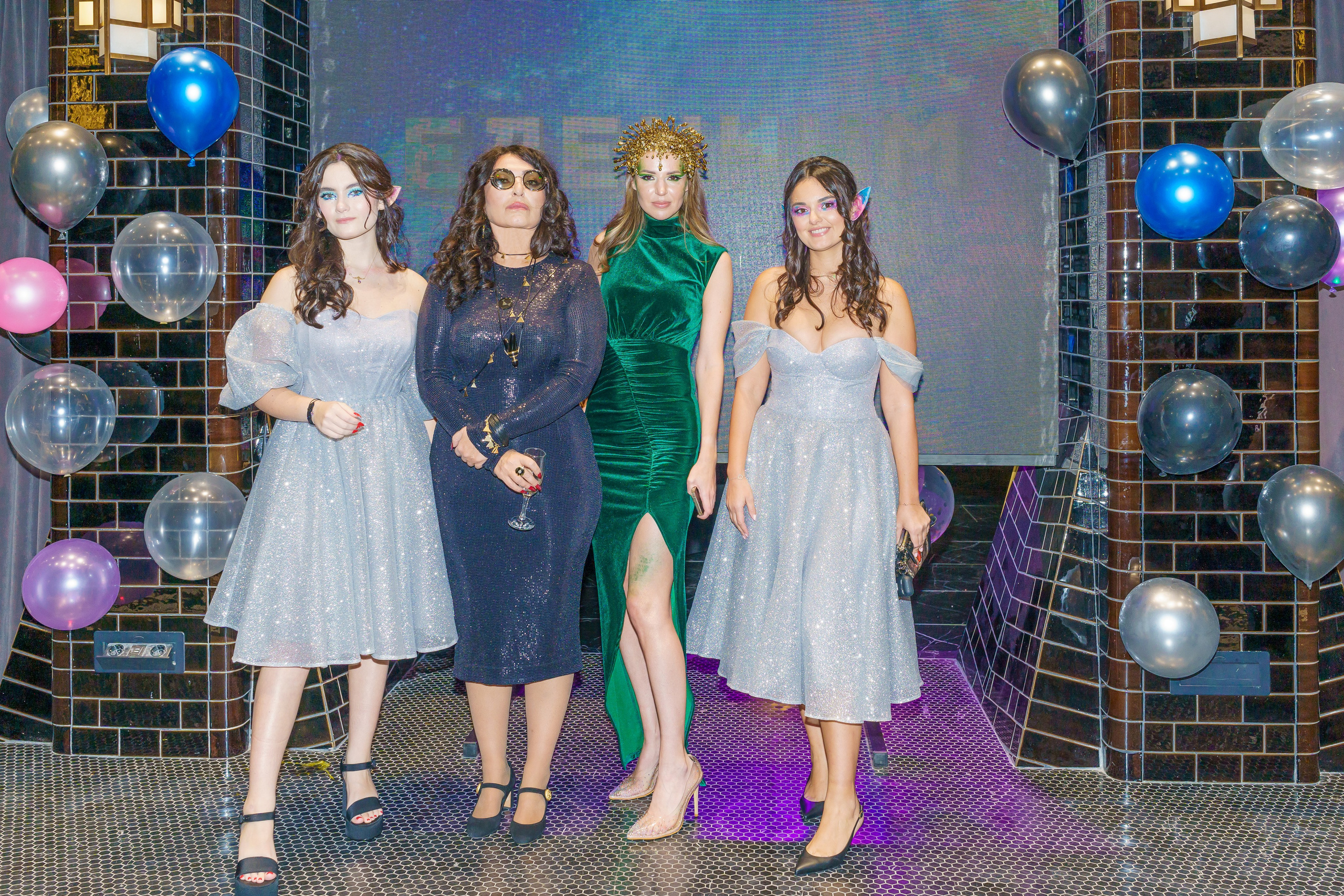 Взрослый день рождения. Photomantis