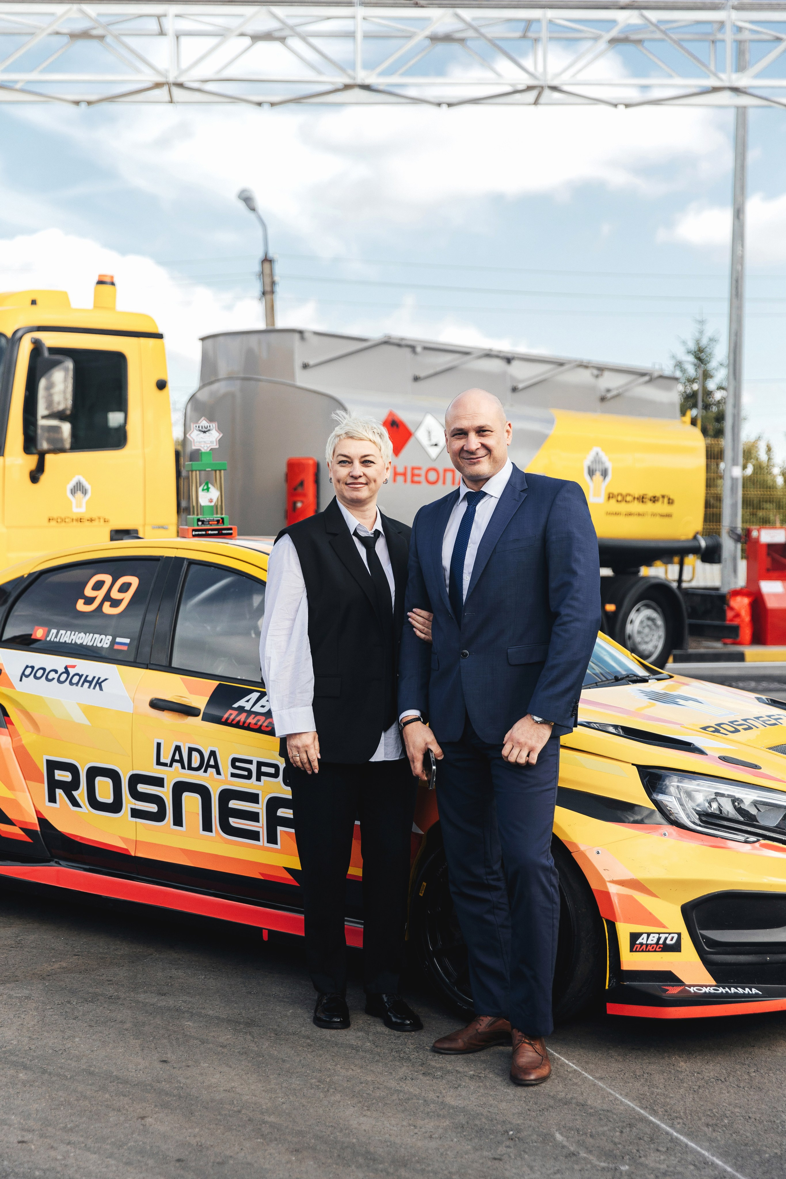 Роснефть открытие МАЗК 161. Свадебный фотограф в Ростове-на-Дону Олег Майер