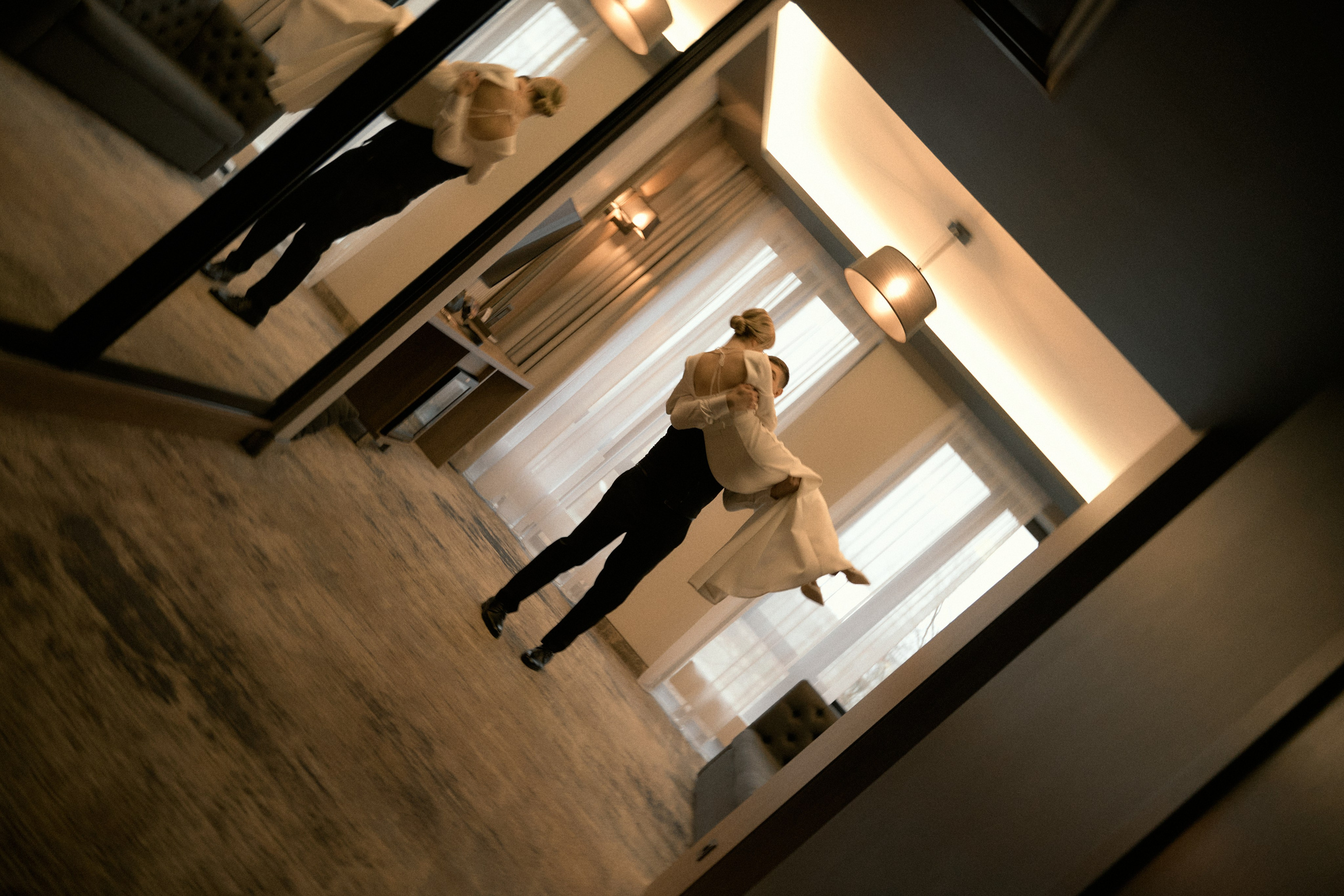 Вне времени. Главная