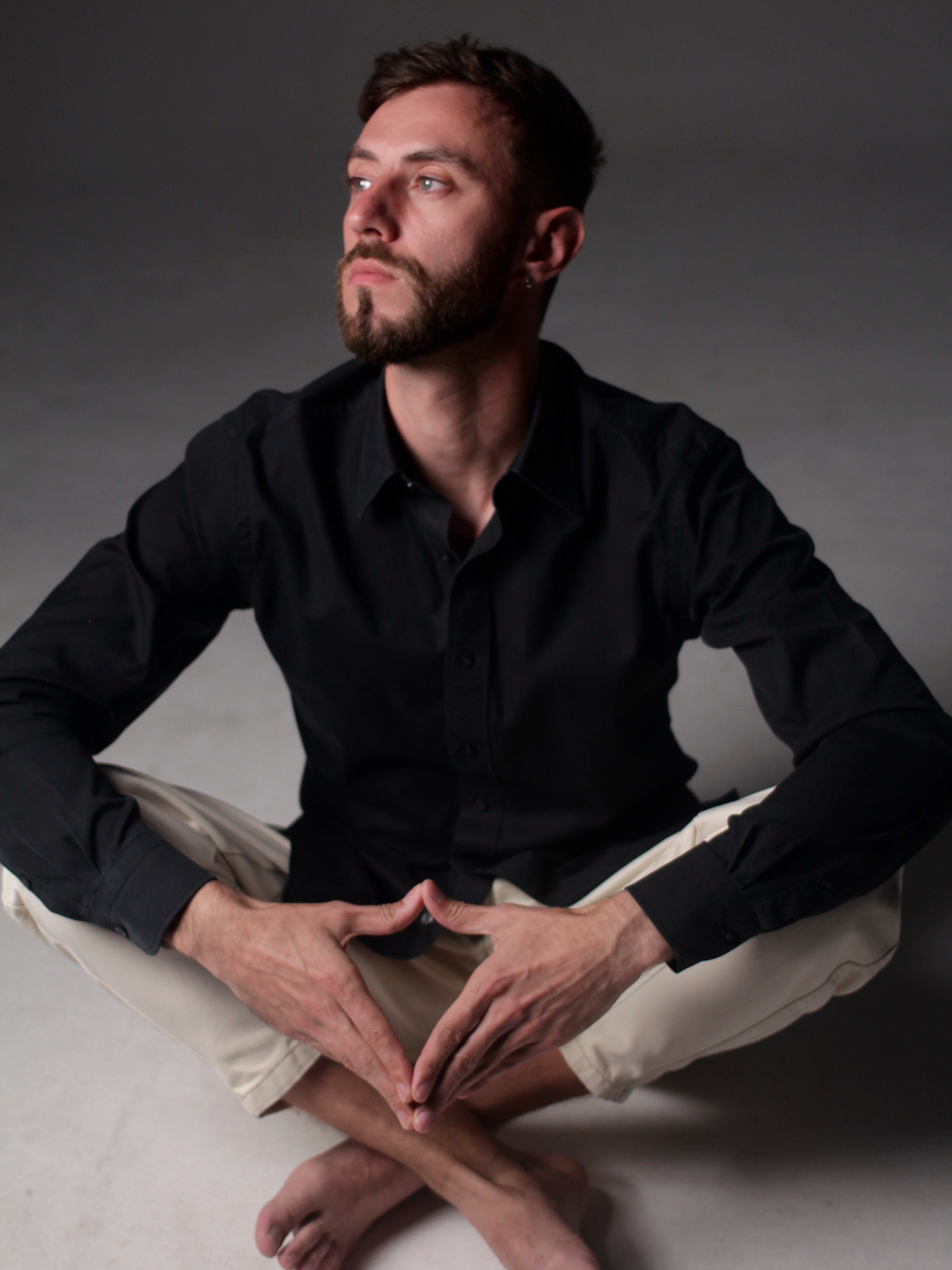 Иван, студия VOGUE. Photography Eva