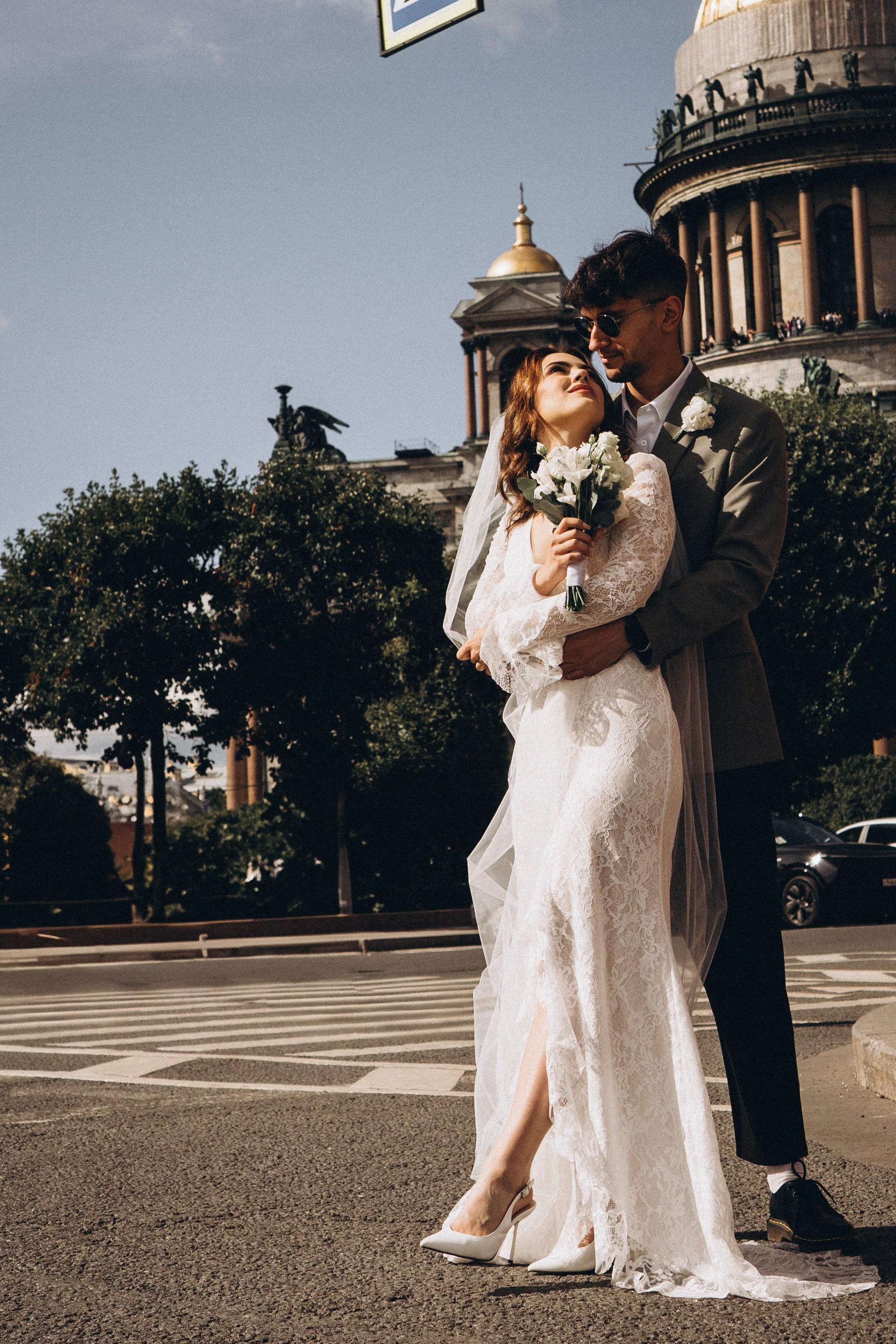 СВАДЕБНАЯ ПРОГУЛКА ВОЗЕ ИСАИКЕВСКОГО СОБОРА АСТОРИИ И ЗАКОНОДАЛЕТНОГО СОБРАНИЯ. Профессиональный фотограф, Санкт-Петербург — Виктория Богомолова