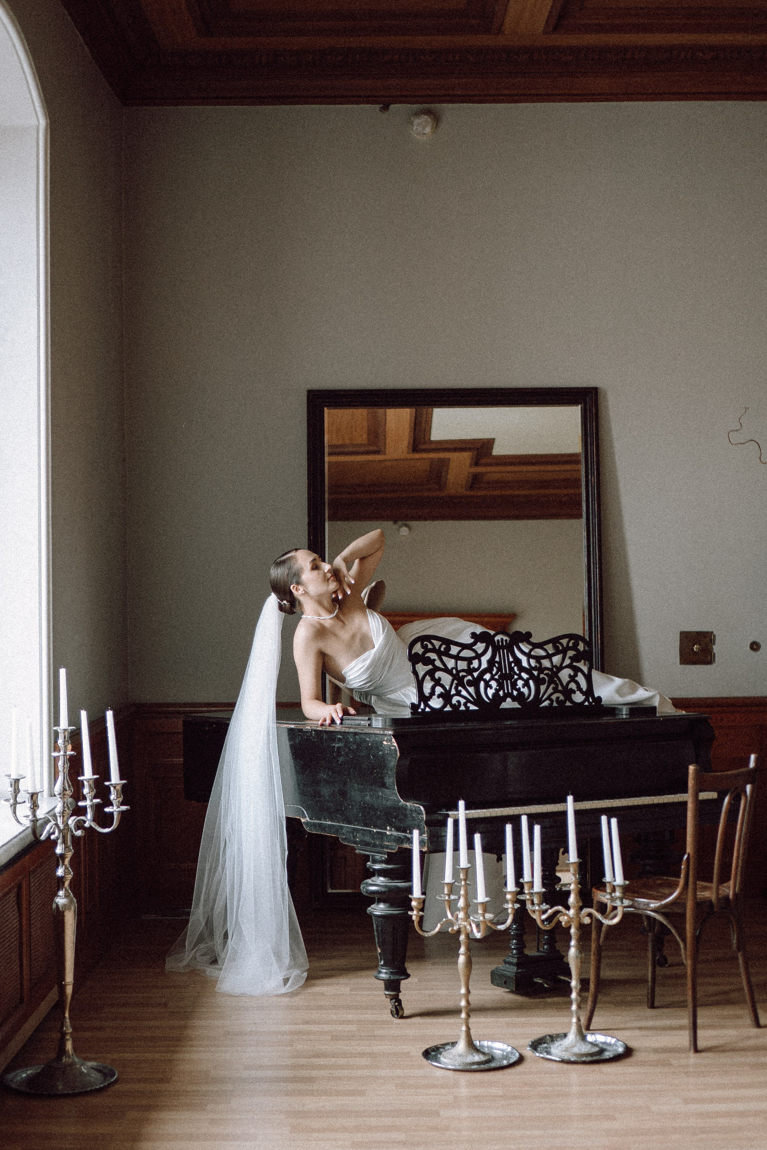 СВАДЕБНАЯ ПРОГУЛКА В САНТК-ПЕТЕРБУРГЕ (ИСАКИЕВСКИЙ СОБОР, ЗИМНЯЯ КАНАВКА, ЭРМИТАЖ И БОЛЬШАЯ МОРСКАЯ УЛИЦА). Профессиональный фотограф, Санкт-Петербург — Виктория Богомолова