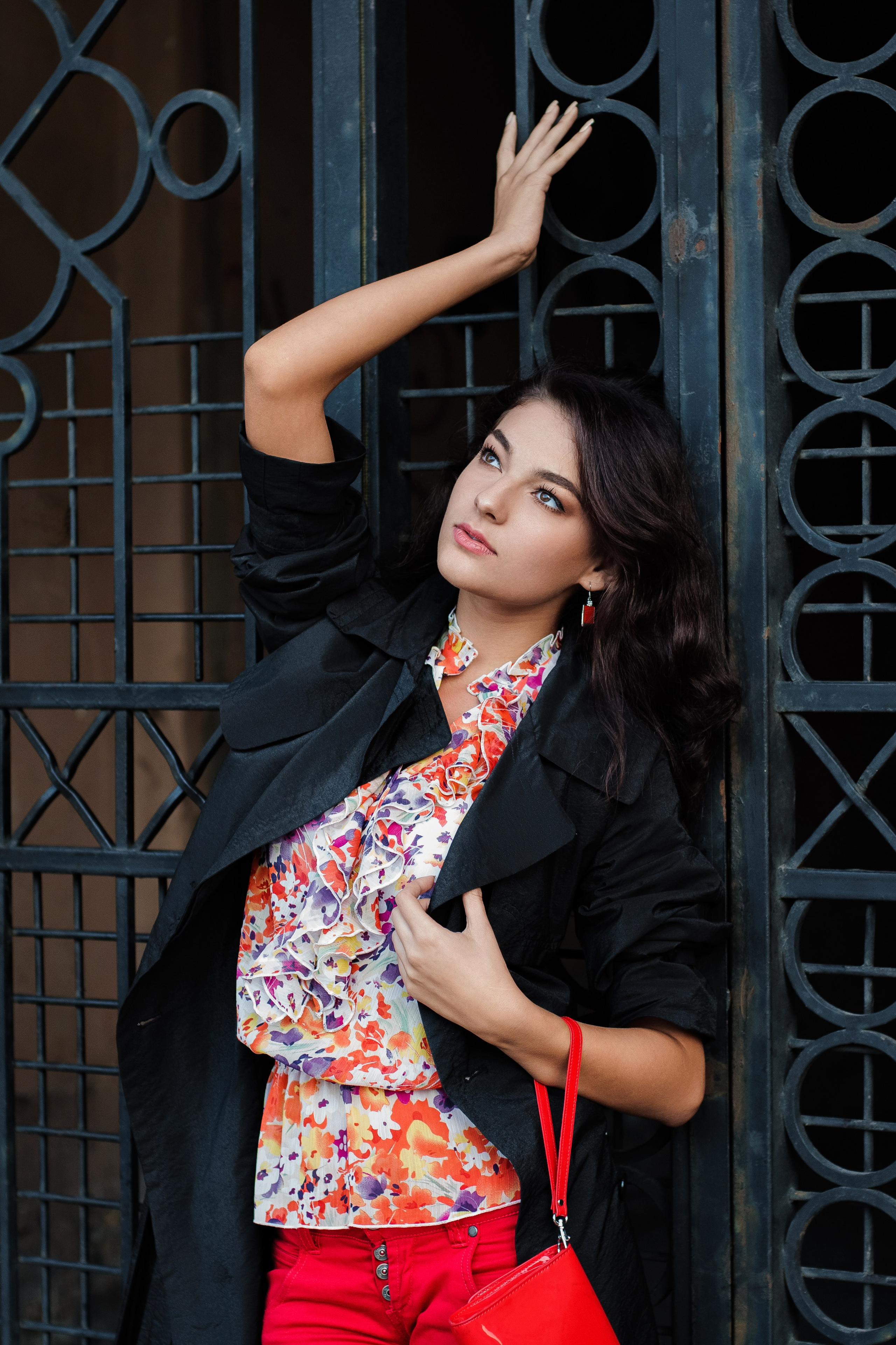 Фотосессии и портреты в СПБ. Фотосъёмка в студии и на пленере. Фотограф Алексей Лукин. Профессиональная фотосъёмка в Санкт-Петербурге. Обработка и Ретушь фотографий