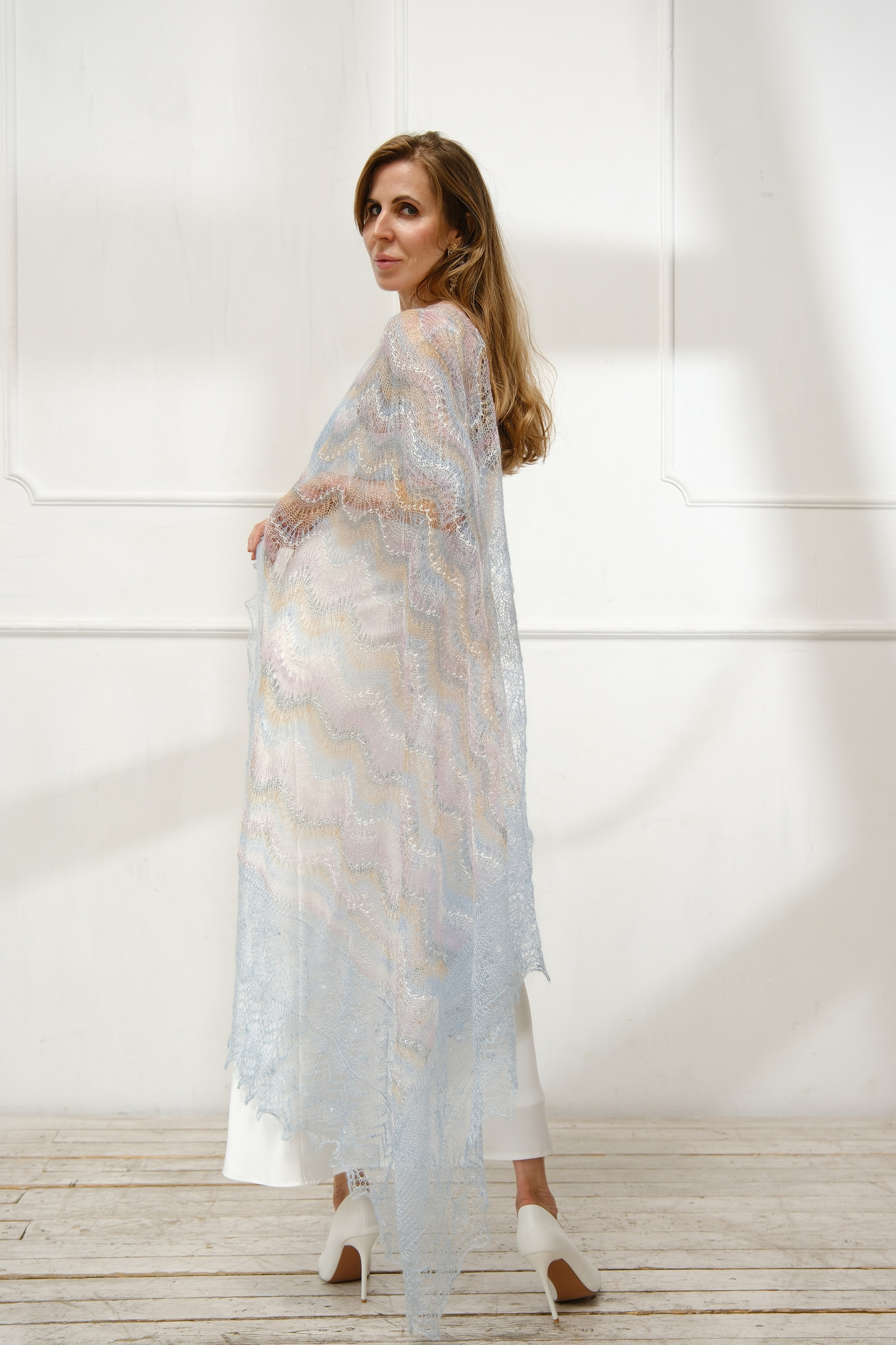 Контакты. Коллекционер и искусствовед Олеся Ястребова