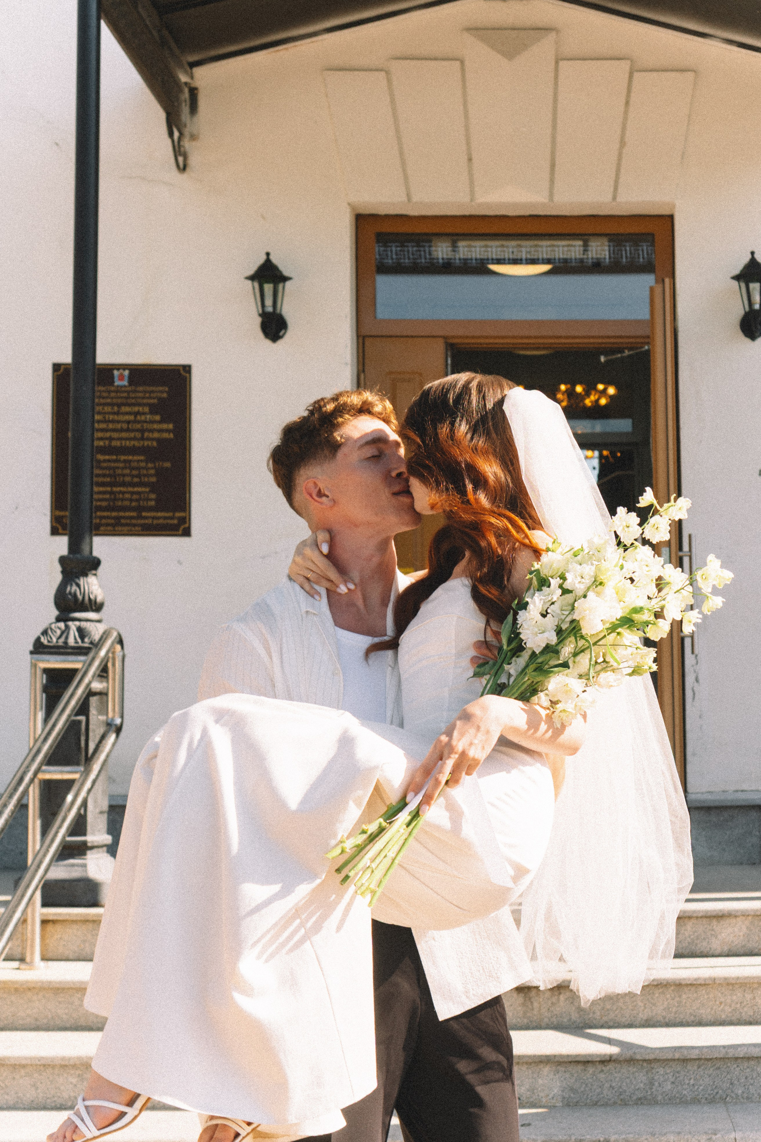 СВАДЕБНАЯ СЬЕМКА В ПЕТЕРГОФЕ И СЬЕМКА РЕПОРТАЖА В ЗАГСЕ ПЕТЕРГОФА. Профессиональный фотограф, Санкт-Петербург — Виктория Богомолова