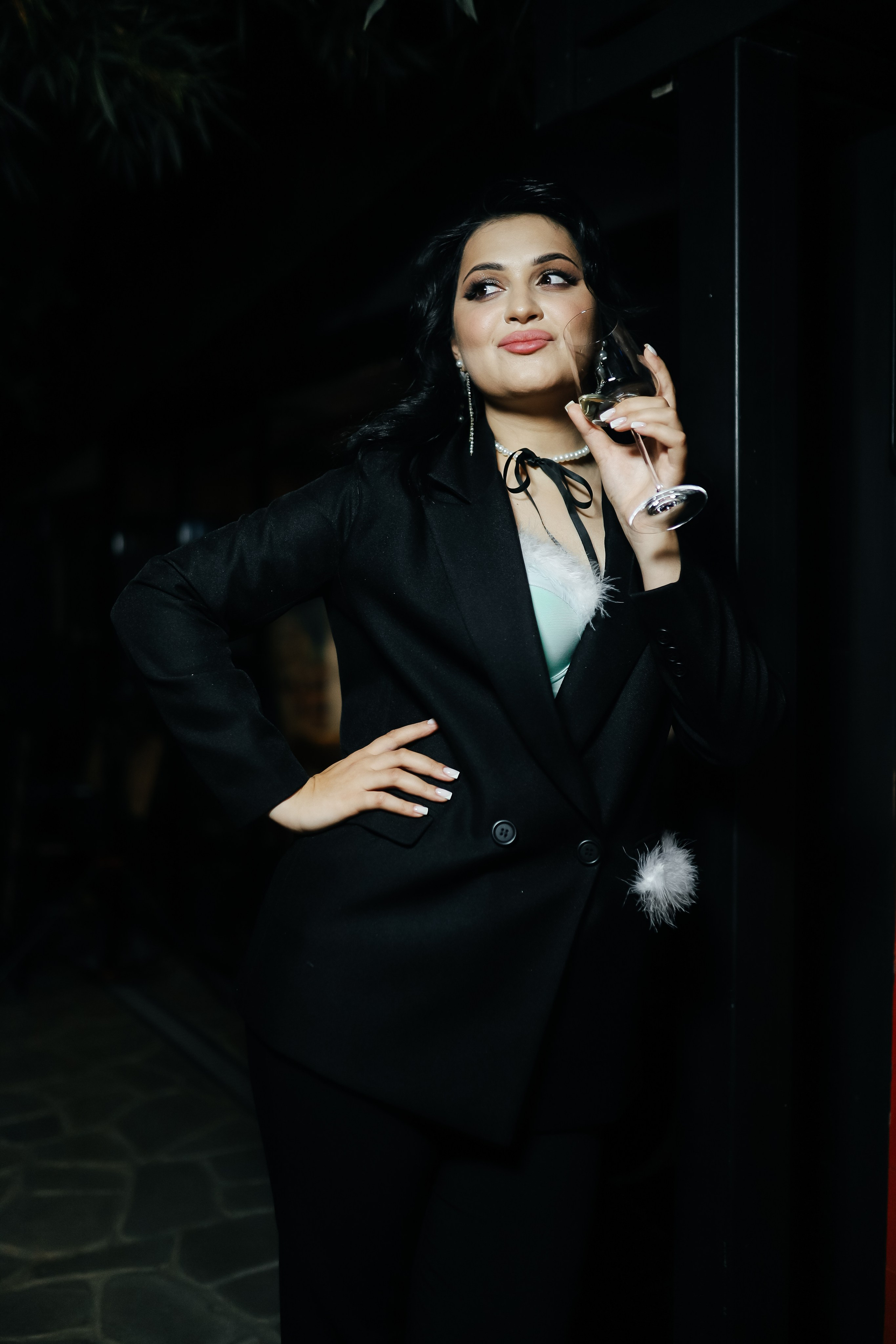 25.Диана и гости