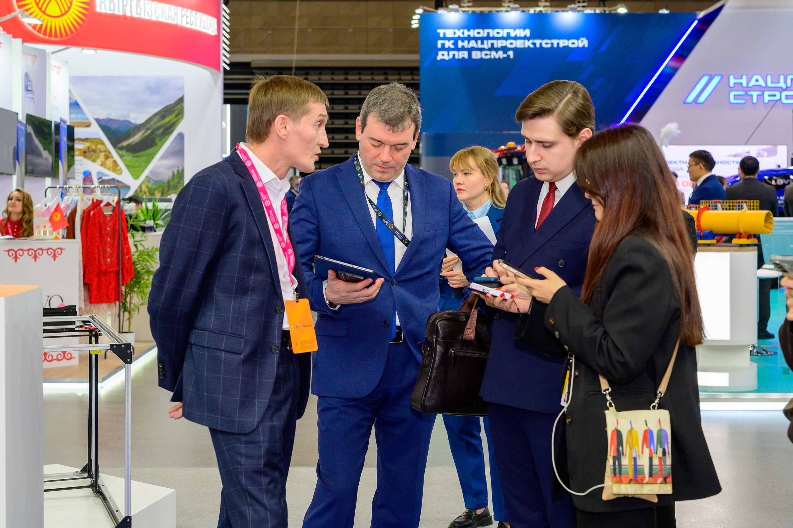 BigindustrialweekBelarus. Фотоуслуги, услуги фотографа, фотографирование важных событий