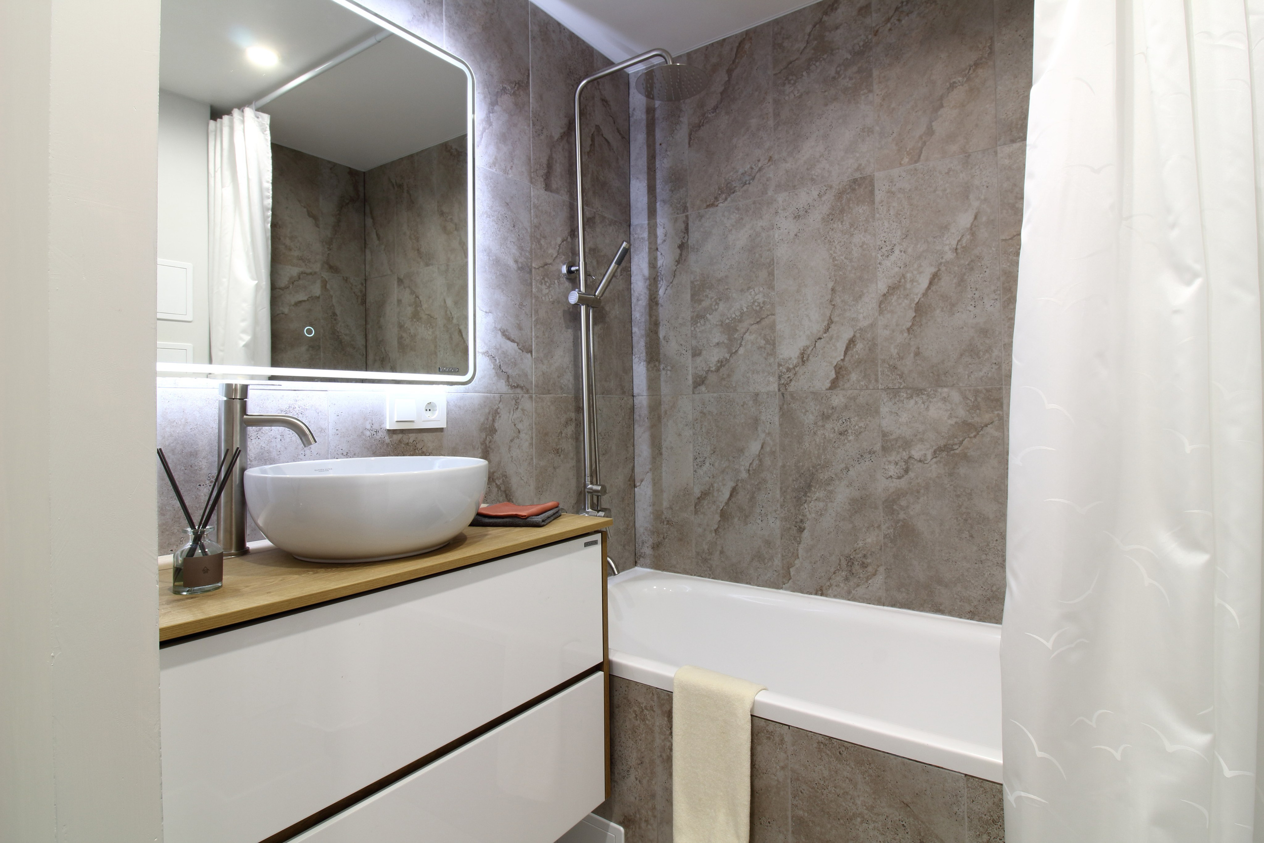 Г. Екатеринбург, Флипперская квартира. Хоумстейджинг и дизайн. Екатеринбург