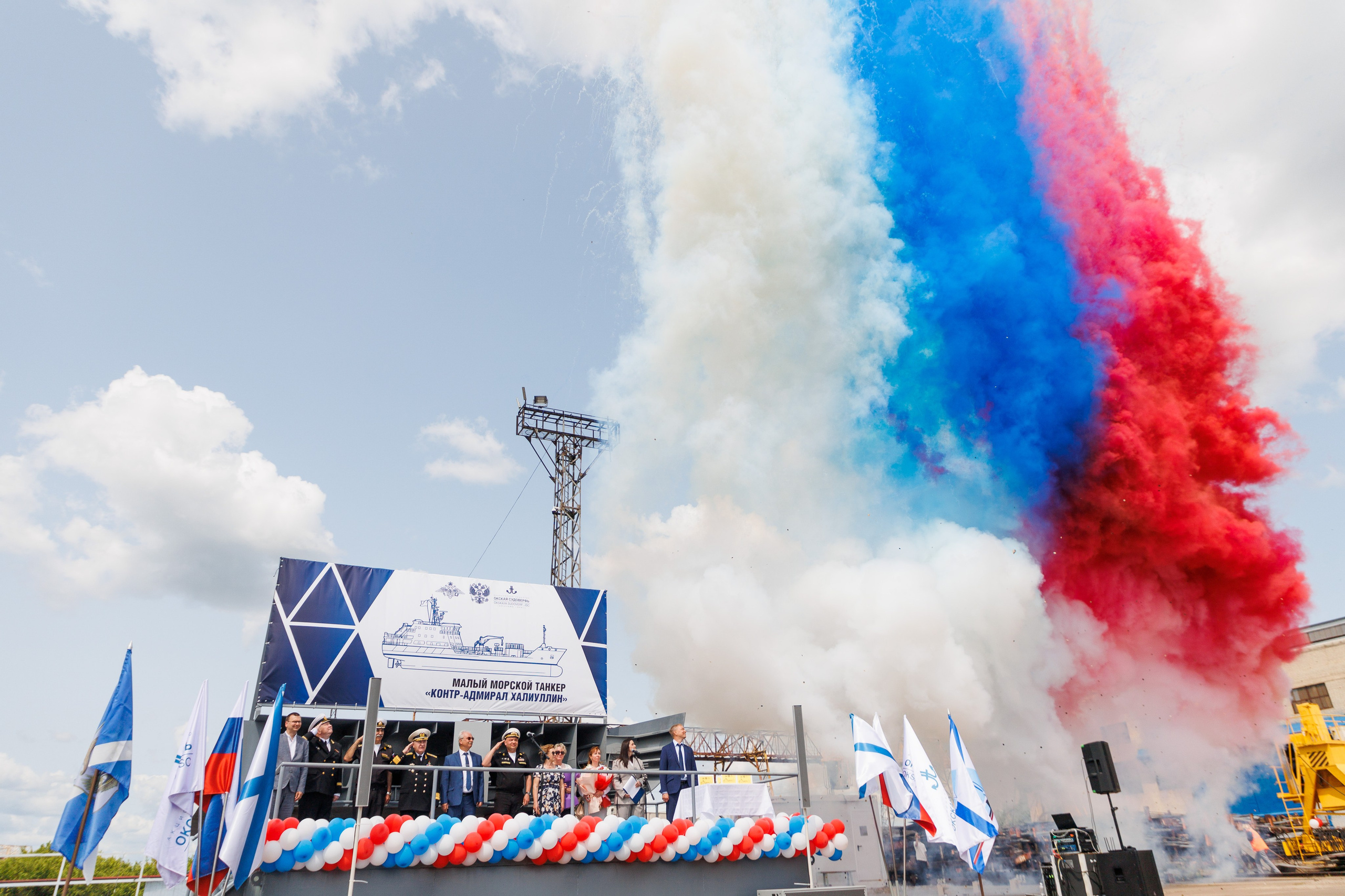 Окская судоверфь. Закладка киля. Фотограф городских и семейных событий Артем Карпухин
