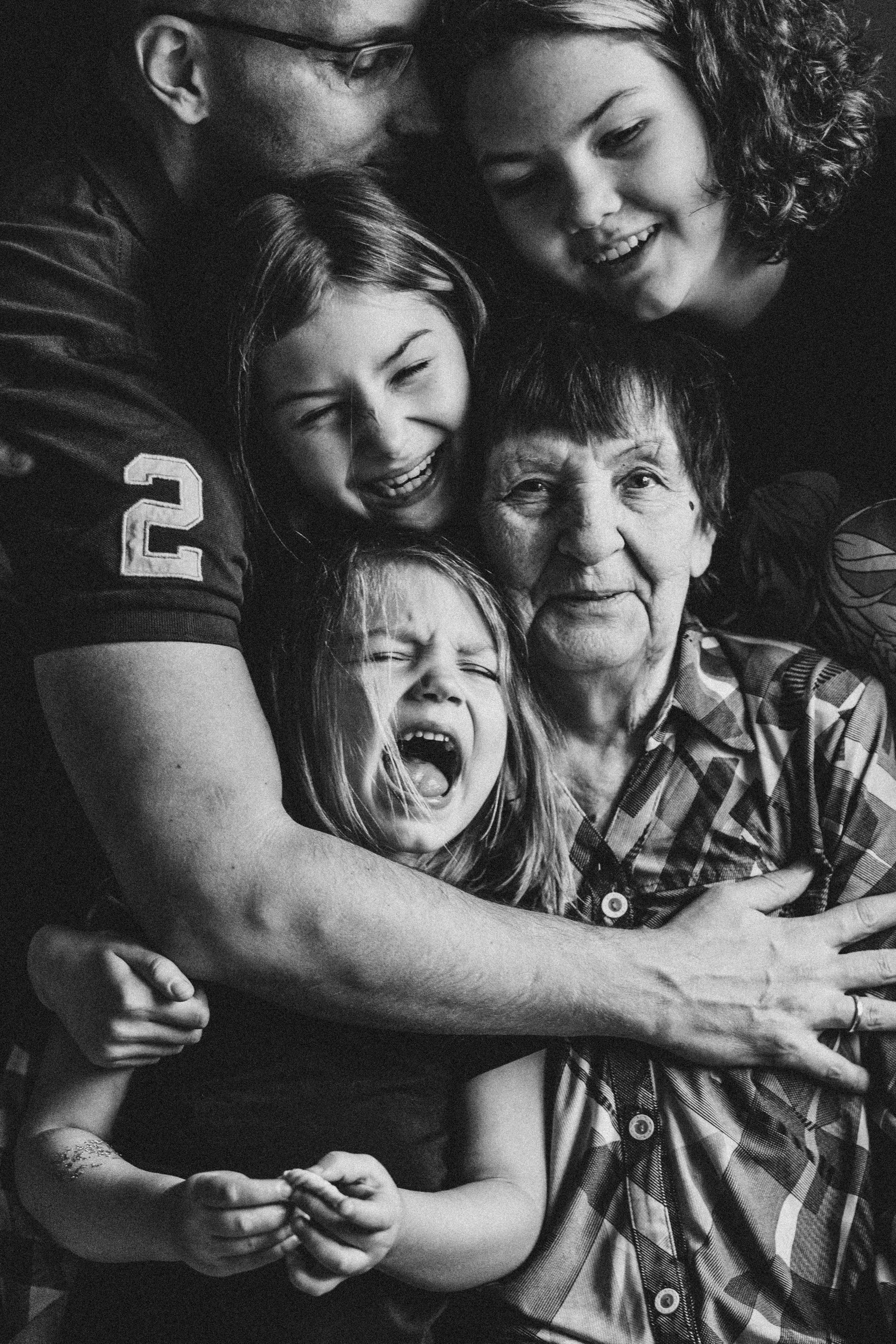 Игорь, Лера, Миля, Ксюша и Аня. Фотограф Таганрог Любимая Надя