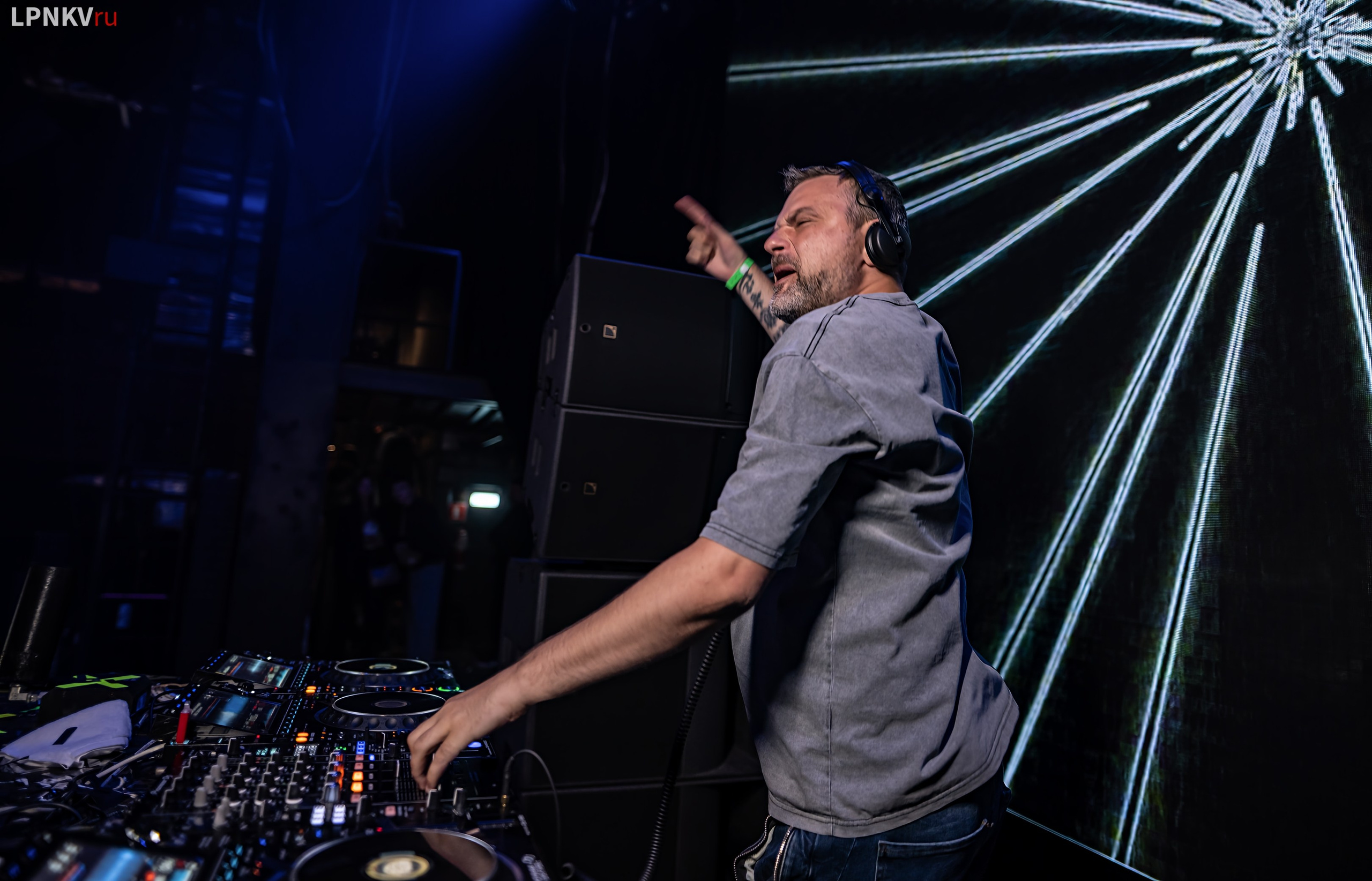 Paul Okanenfold at BASE club Moscow. Репортажный фотограф в Москве