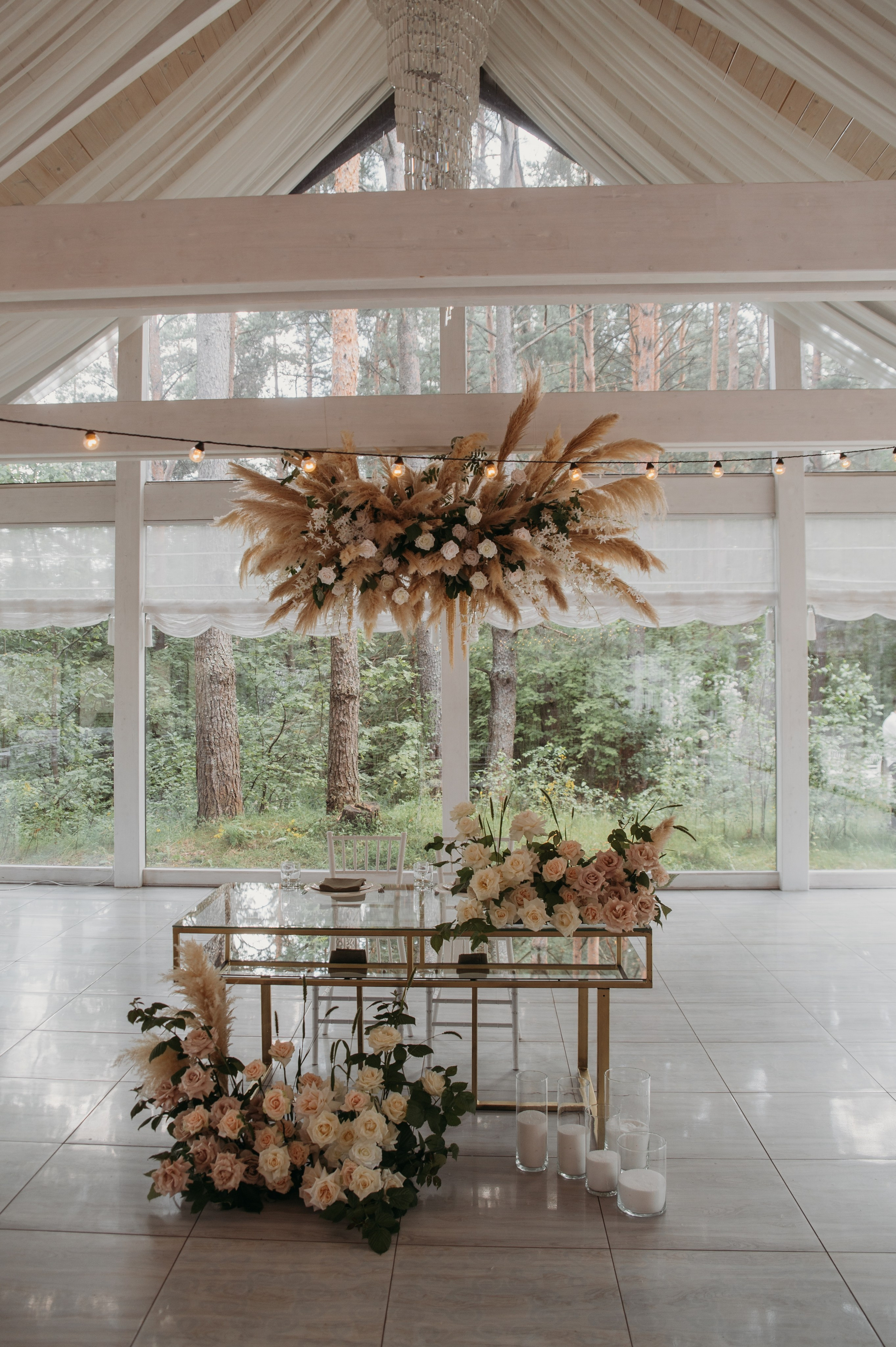 Галерея со свадьбы в Твери, красивая пара в Домотканово. Свадебный фотограф в Твери, Москве и Санкт-Петербурге Денисова Екатерина