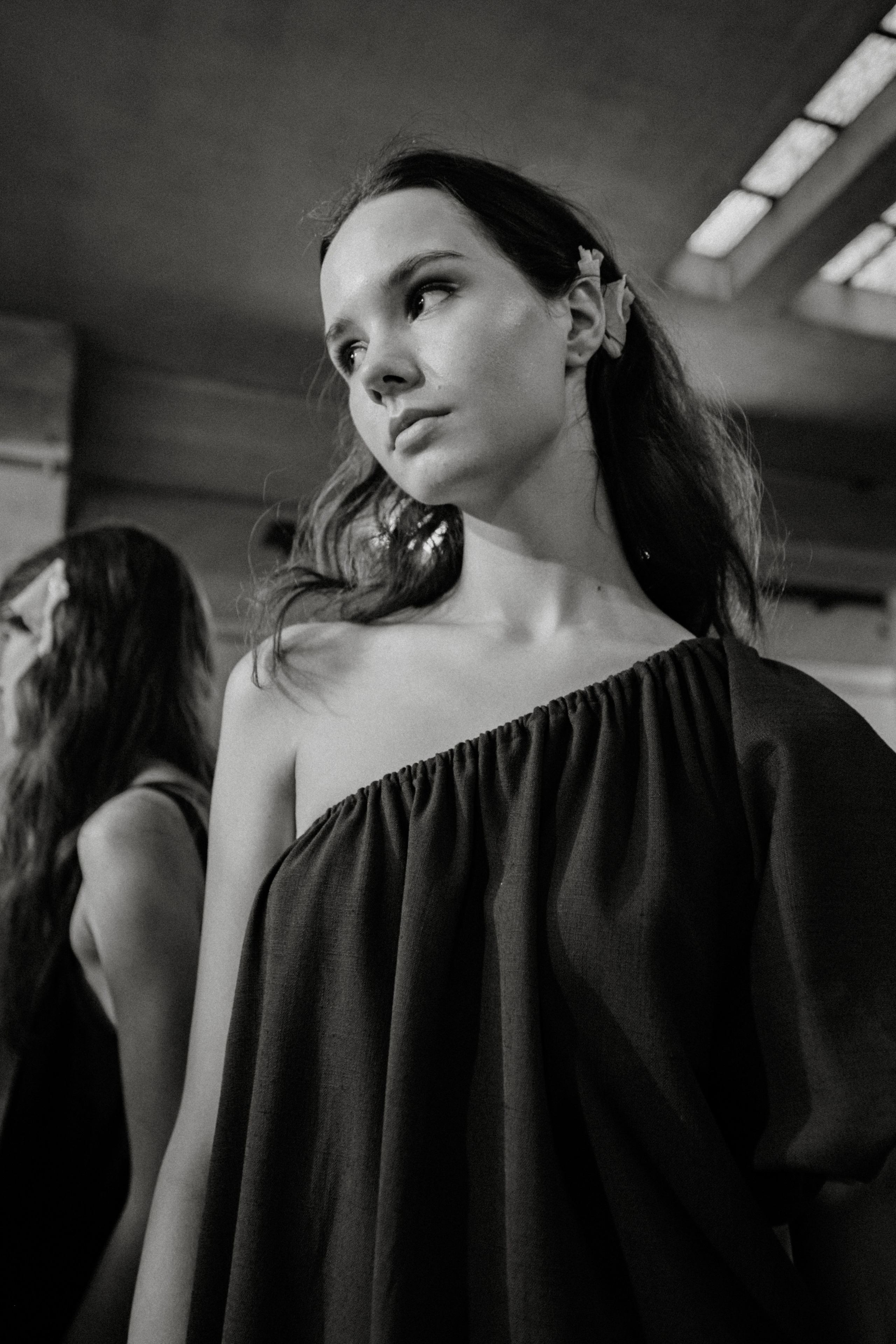 PORTUGAL FASHION WEEK SEPTEMBER 2023. Anastasiia Antoniuk portrait, family and couple photographer, Portugal