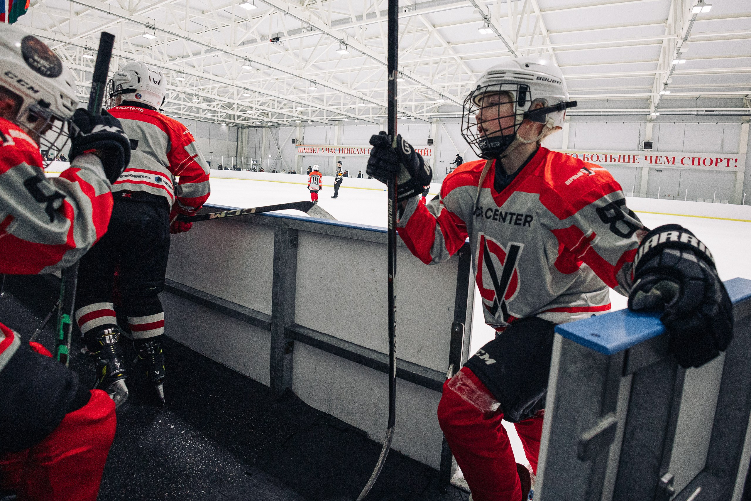 Первенство Тюмени по хоккею. MIG — студия спортивной фотографии Михаила Голянского