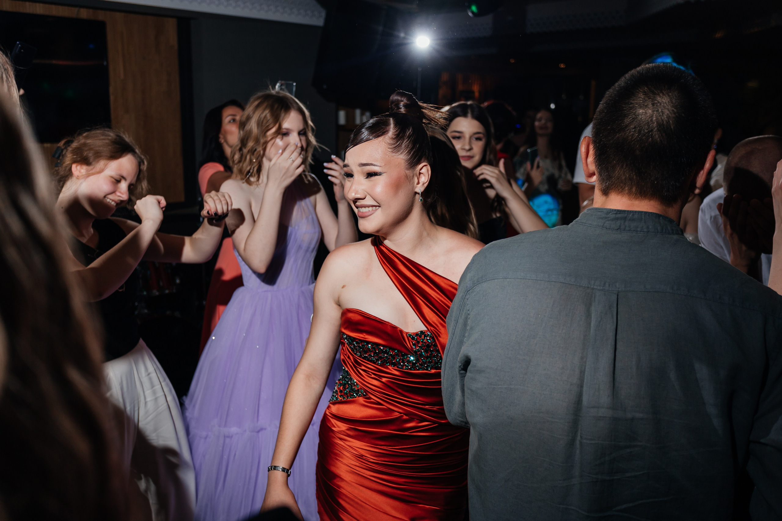 Выпускной 11 «А». Школа № 42. Свадебный фотограф в Краснодаре Николай Крауз