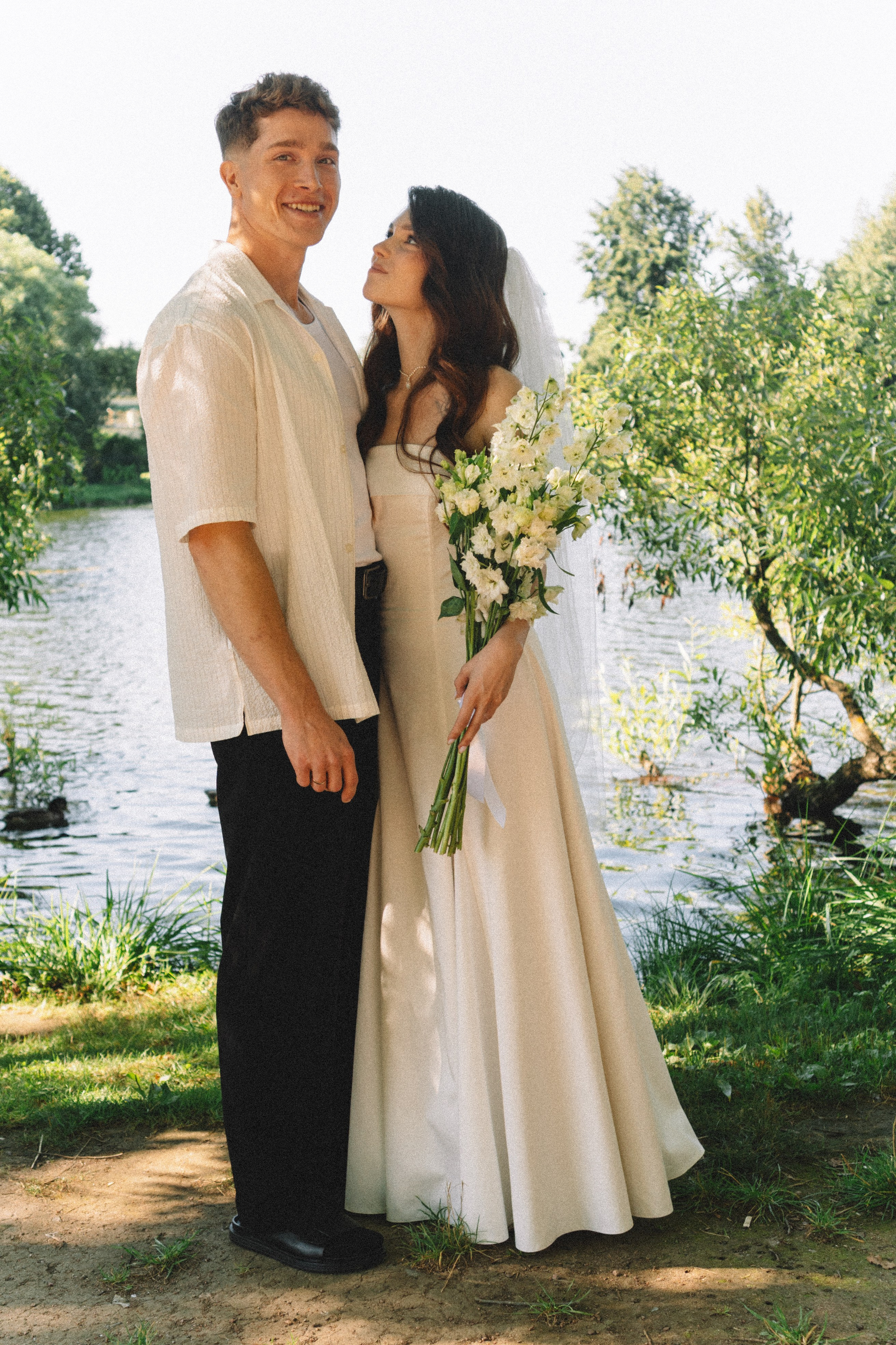 СВАДЕБНАЯ СЬЕМКА В ПЕТЕРГОФЕ И СЬЕМКА РЕПОРТАЖА В ЗАГСЕ ПЕТЕРГОФА. Профессиональный фотограф, Санкт-Петербург — Виктория Богомолова