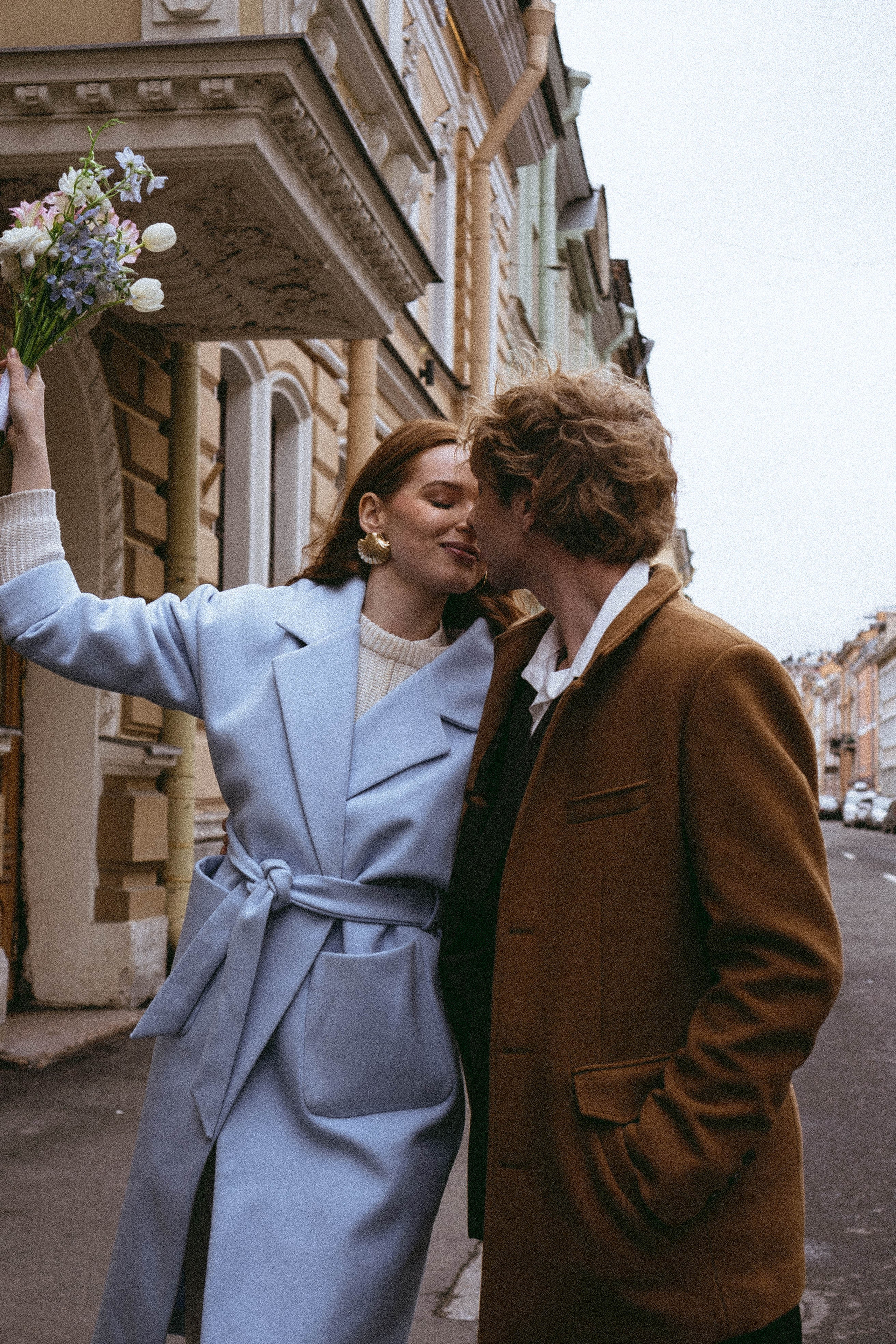 СВАДЕБНАЯ ПРОГУЛКА ПО ПЕТРОГРАДКЕ ВЕСНОЙ (ФОТОСЕССИИЯ ПАРЫ СВАДЕБНАЯ). Профессиональный фотограф, Санкт-Петербург — Виктория Богомолова