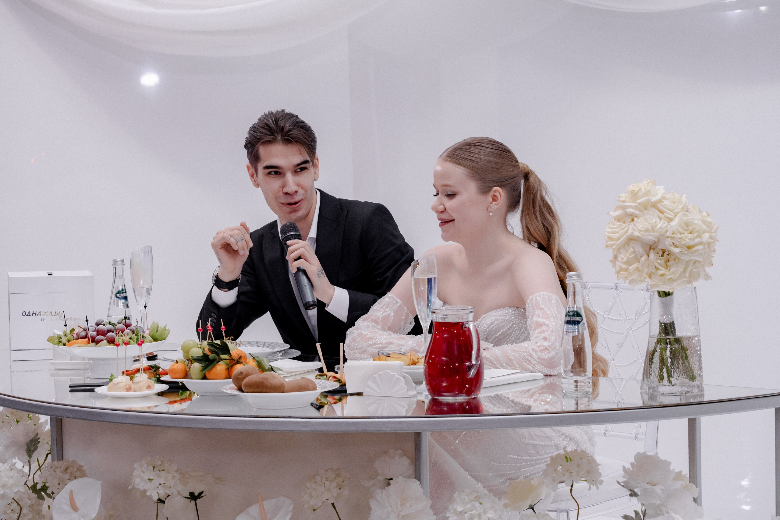 СВАДЕБНЫЙ БАНКЕТ (СНЯТО В СИБИРЕ В НИЖНЕВАРТОВСКЕ). Профессиональный фотограф, Санкт-Петербург — Виктория Богомолова