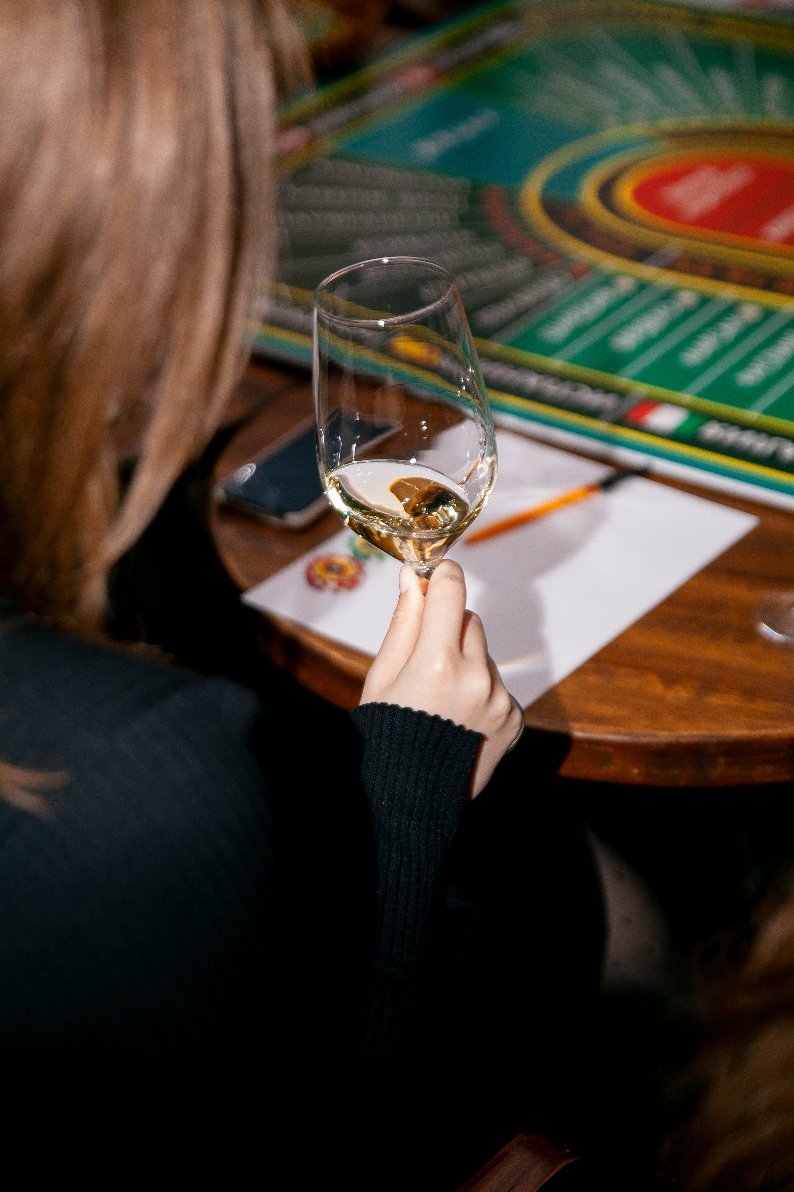 Репортаж Винный покер. Свадебный фотограф Дарья Свет