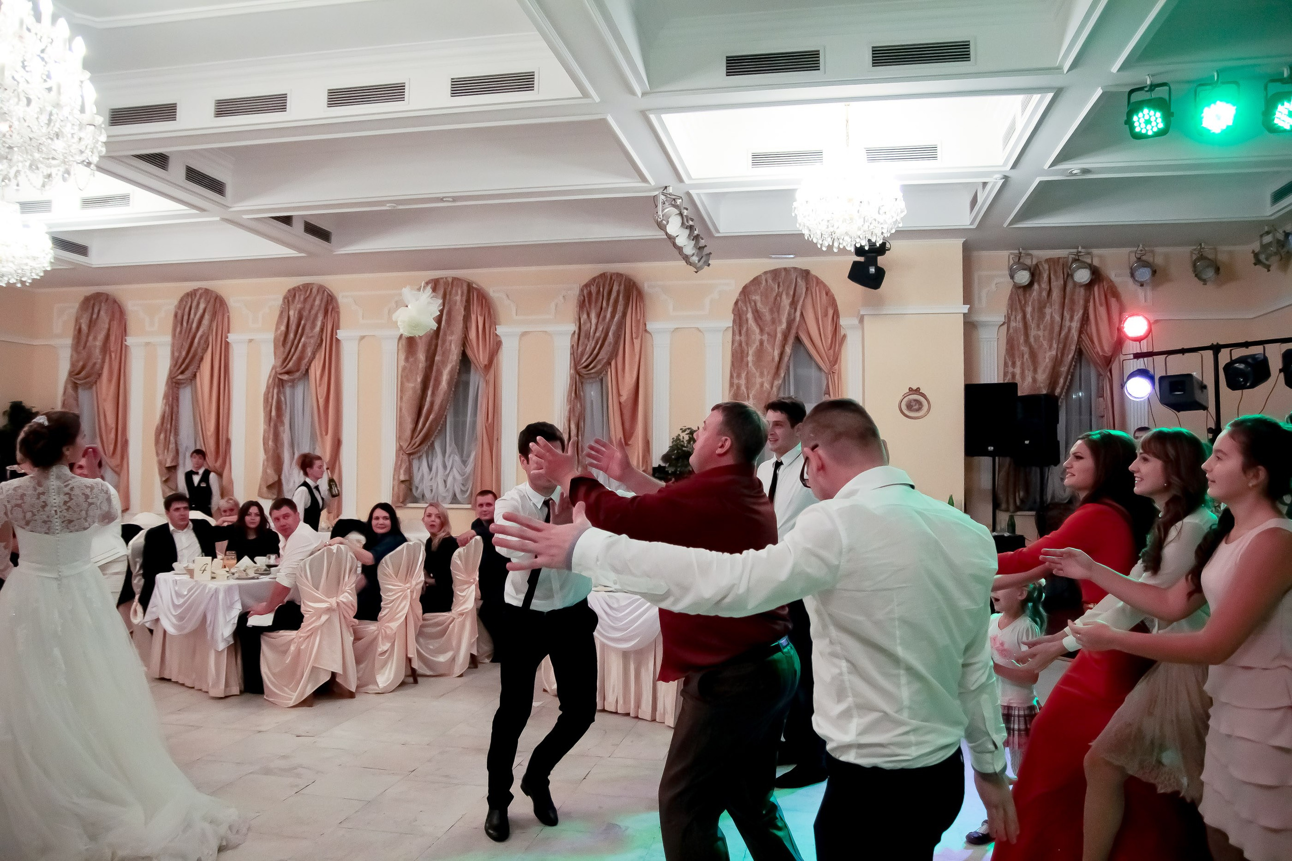 Банкет/Banquet. Максим Матвийченко и Виктория Басова профессионалы своего дела