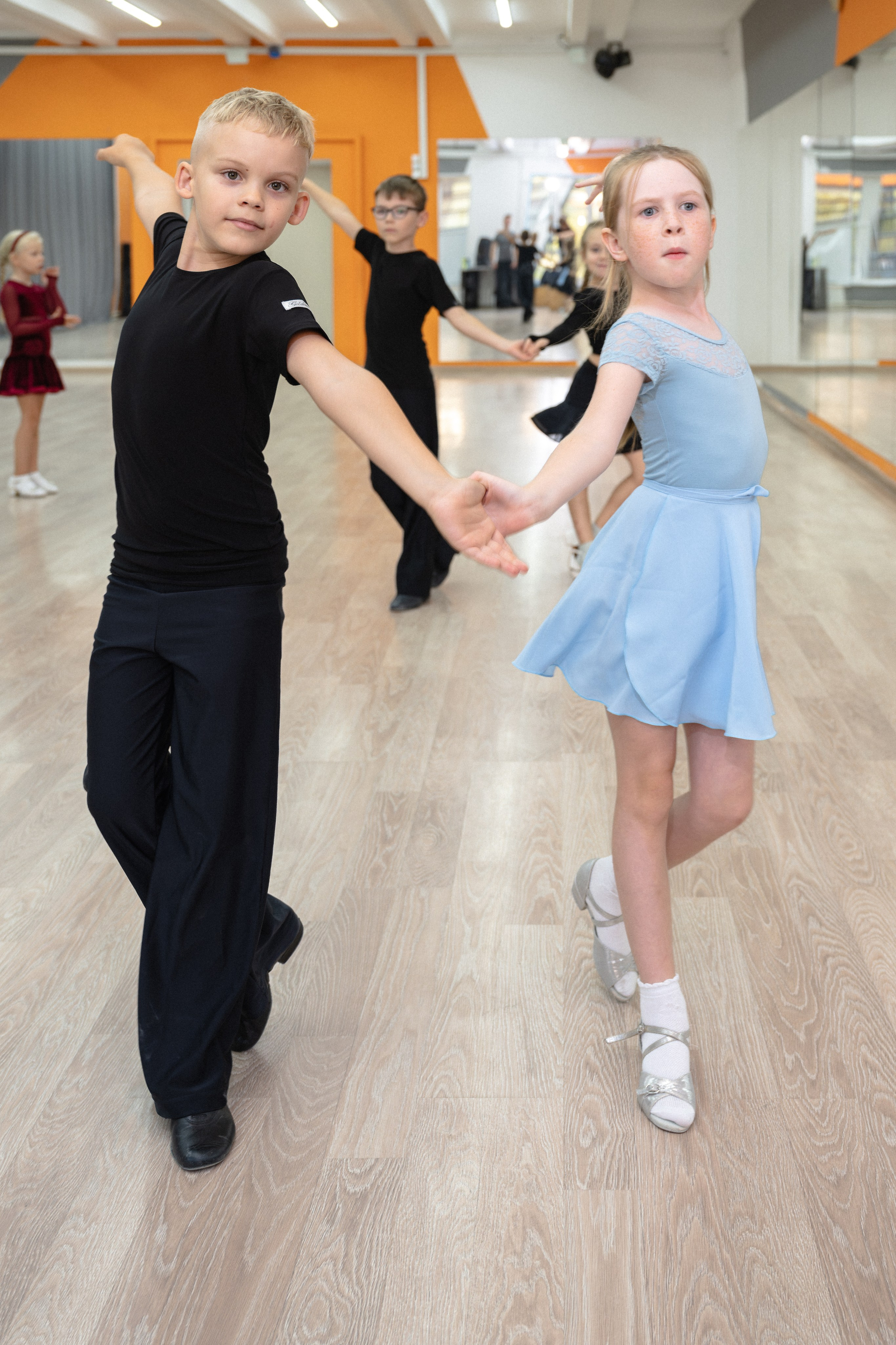 Группа 7-11 лет первый и второй год обучения. КонТакт — спортивные бальные танцы в Москве