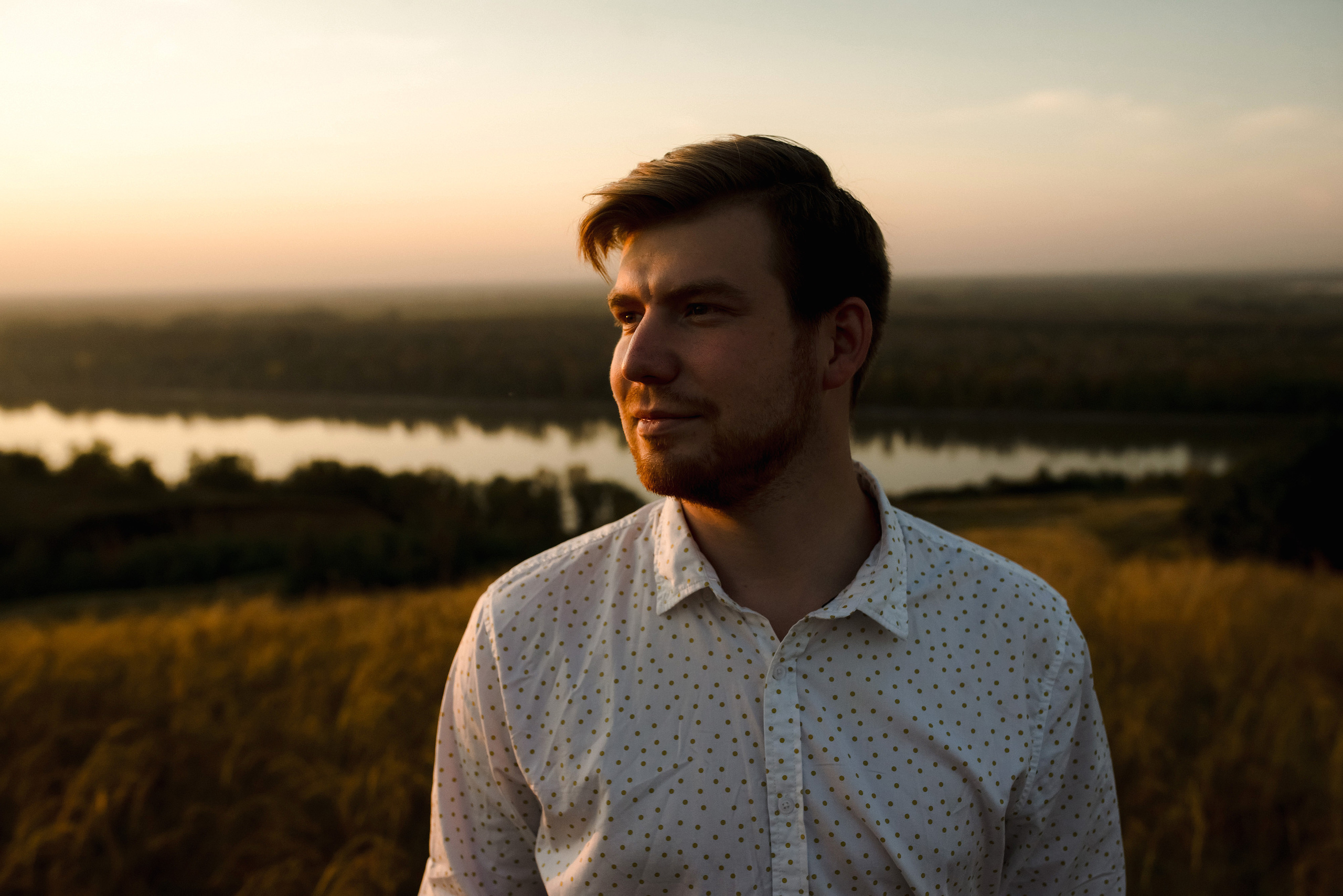 Фотосессия история любви на закате. Сергей Богомолов. Свадебный и семейный фотограф