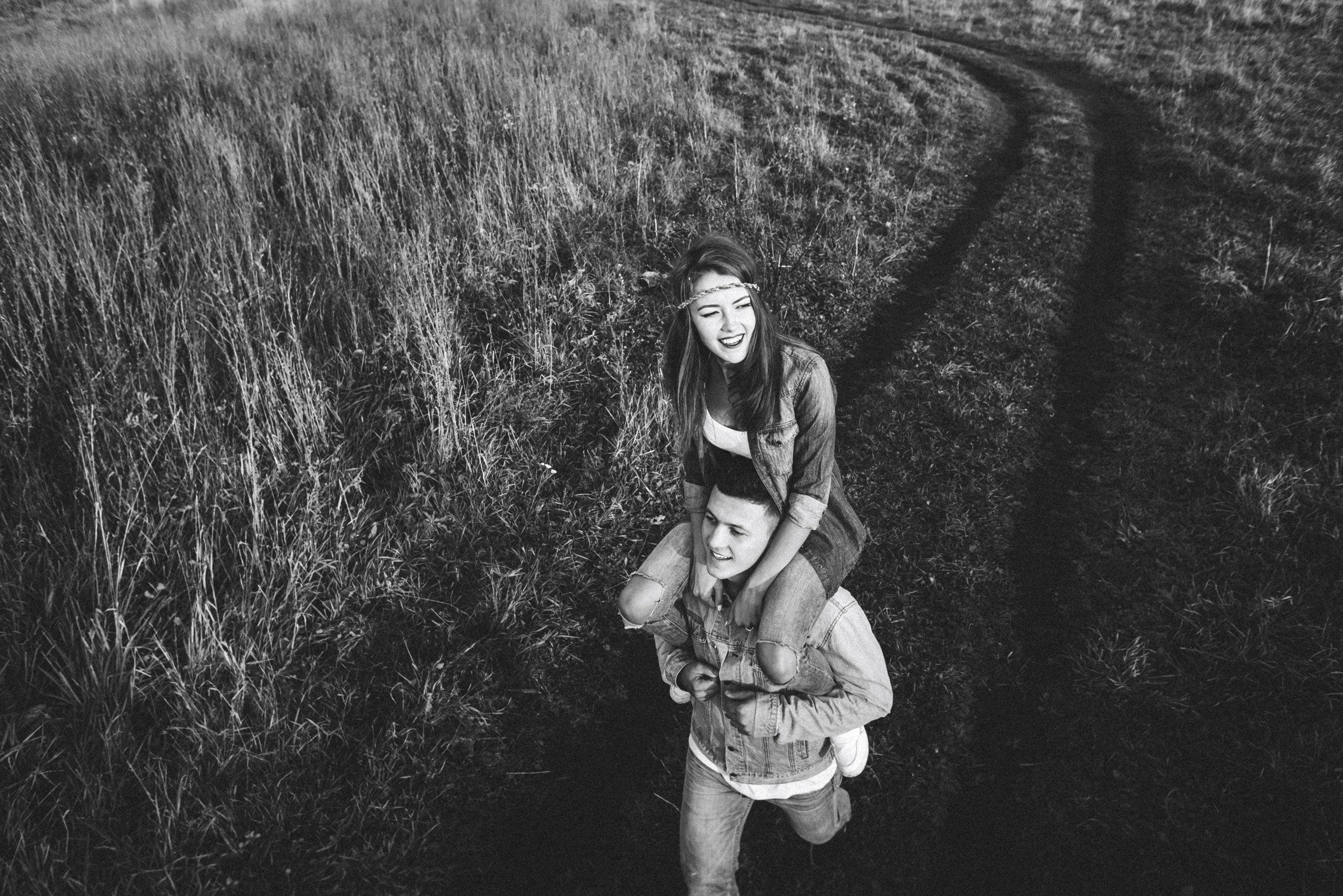 Осенняя фотосессия в Горном Алтае. Сергей Богомолов. Свадебный и семейный фотограф