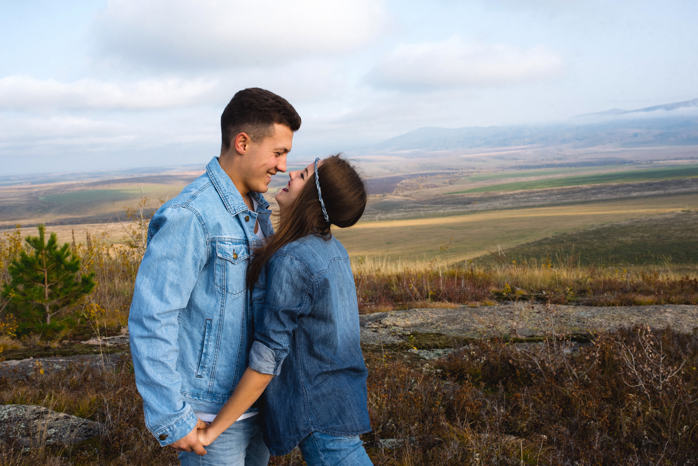 Осенняя фотосессия в Горном Алтае. Сергей Богомолов. Свадебный и семейный фотограф