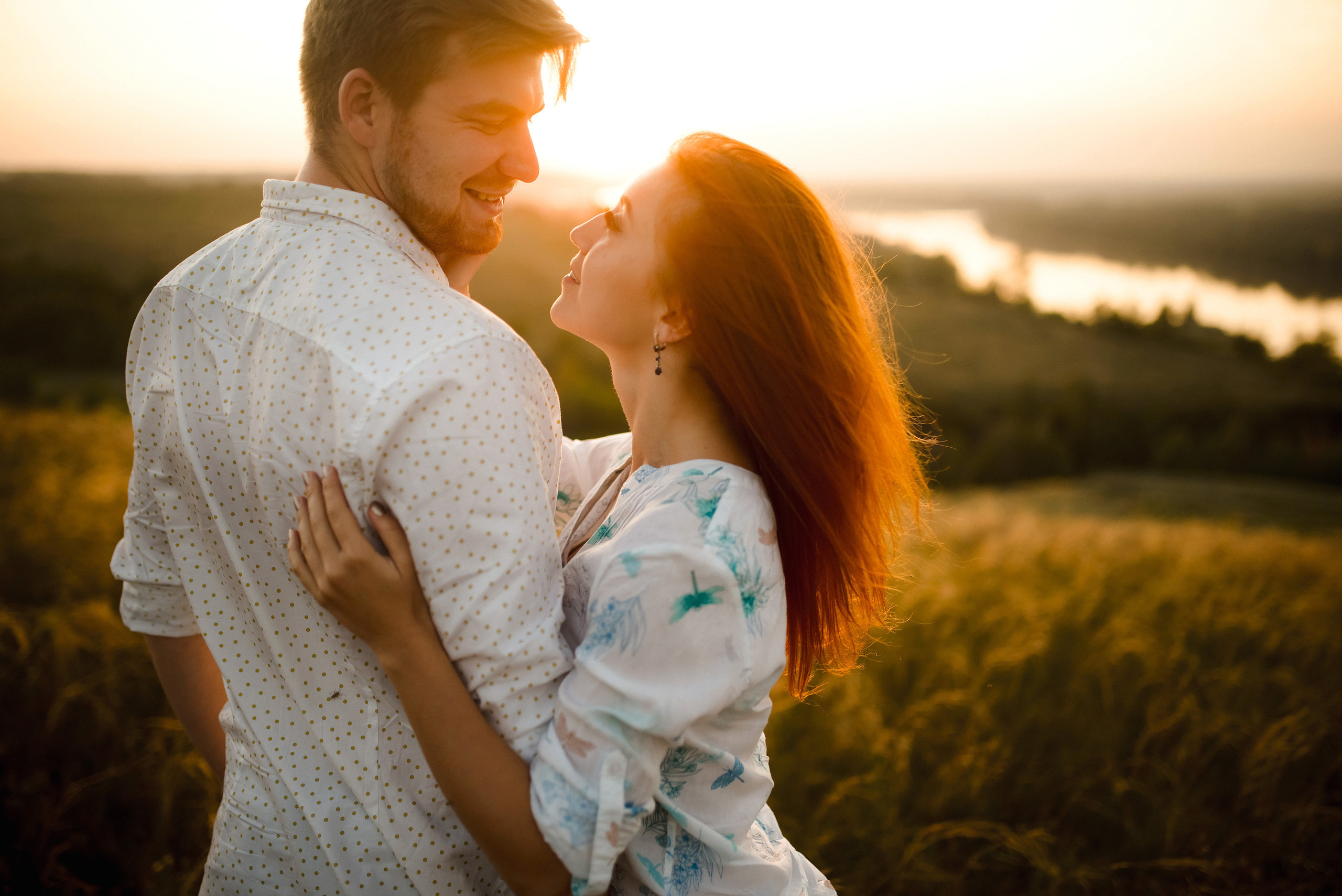 Фотосессия история любви на закате. Сергей Богомолов. Свадебный и семейный фотограф