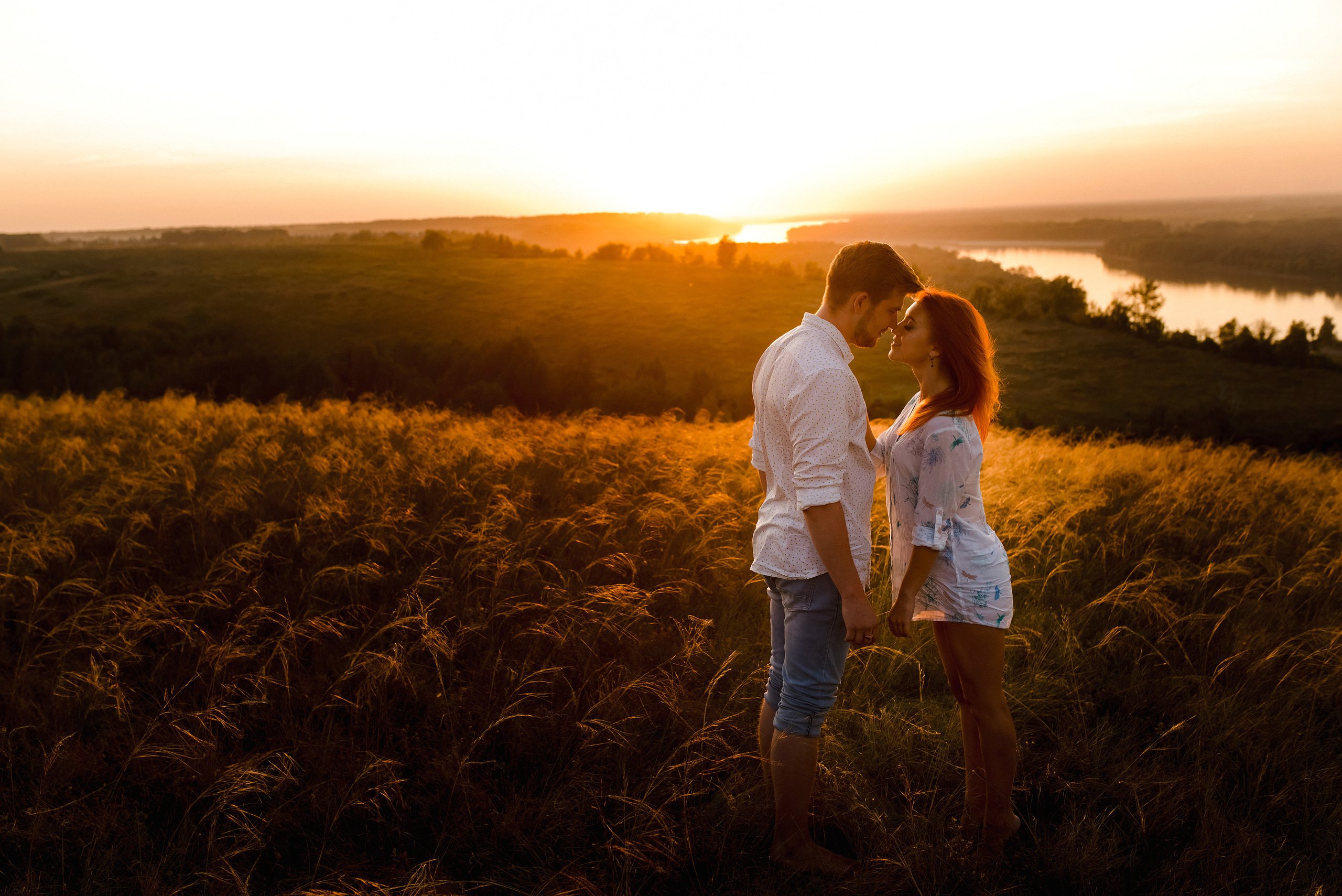 Фотосессия история любви на закате. Сергей Богомолов. Свадебный и семейный фотограф