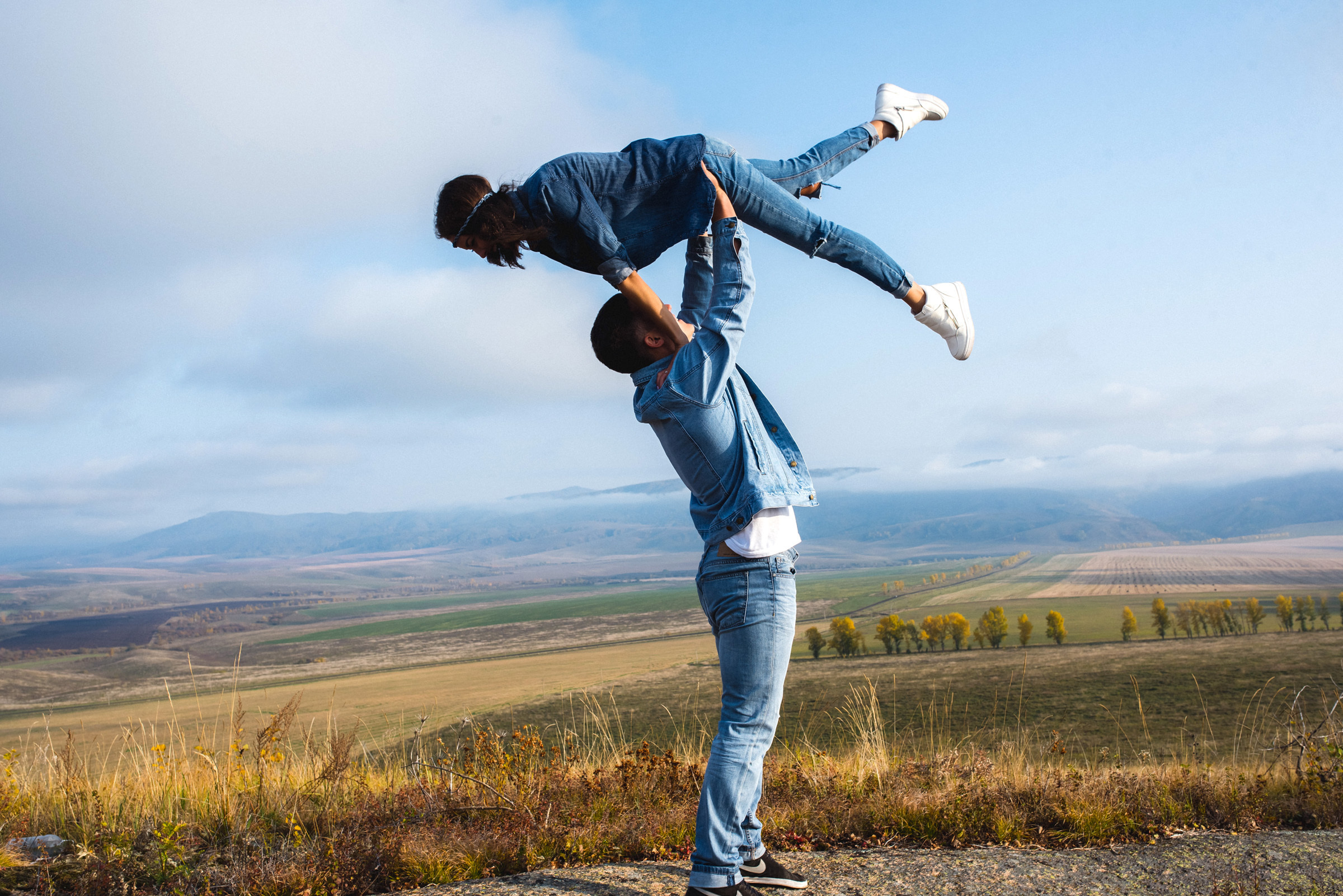 Осенняя фотосессия в Горном Алтае. Сергей Богомолов. Свадебный и семейный фотограф