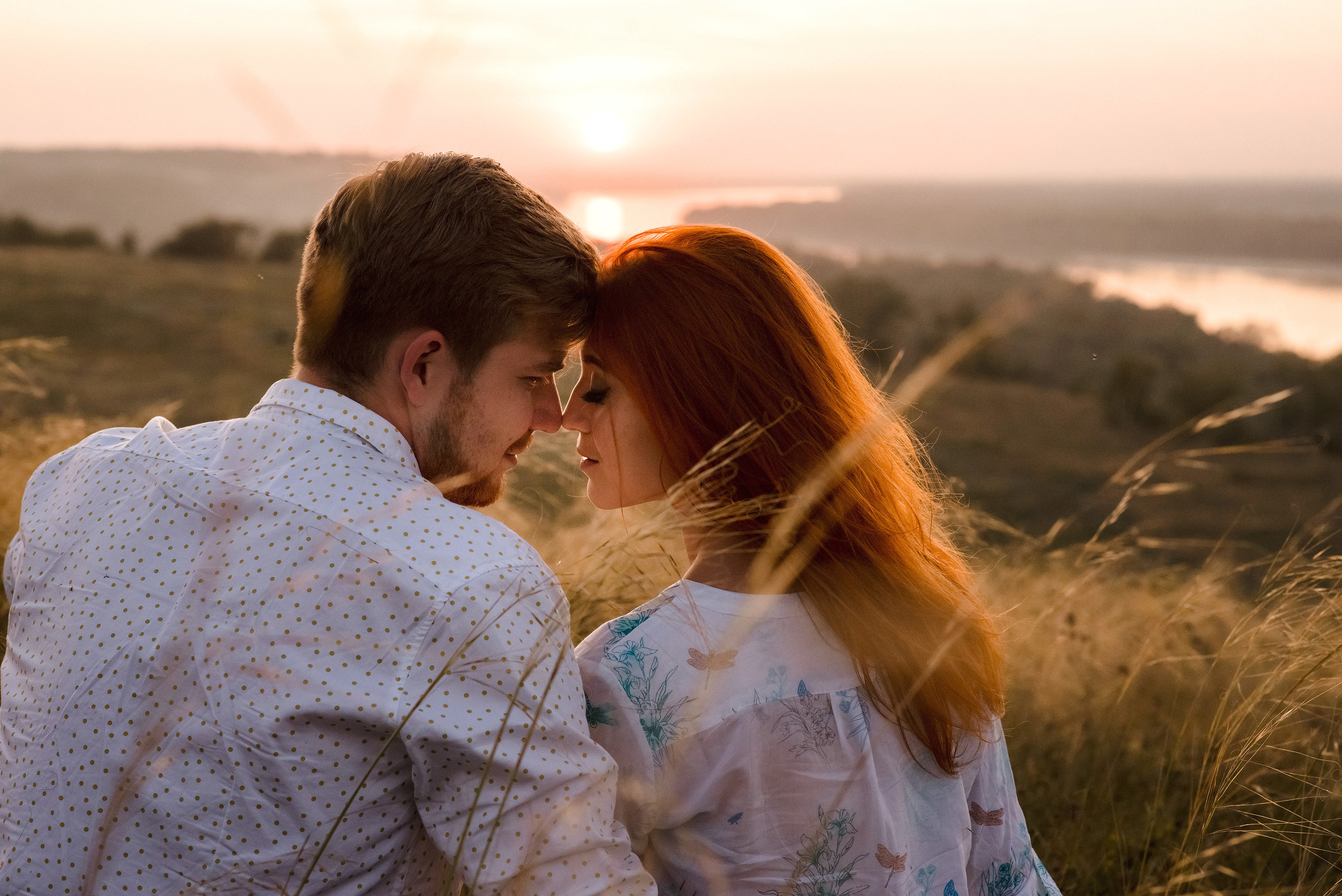 Фотосессия история любви на закате. Сергей Богомолов. Свадебный и семейный фотограф