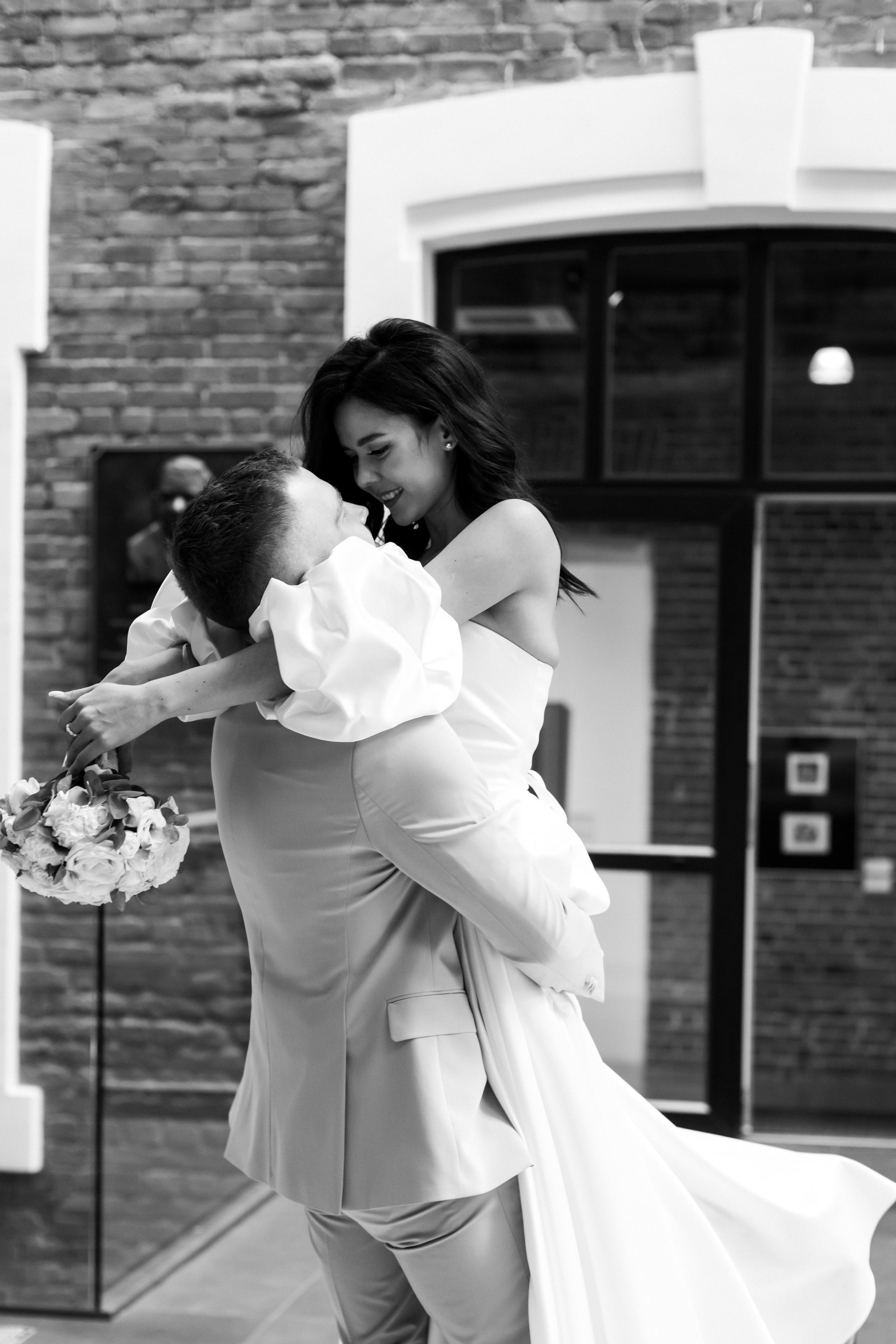 Галлерея «Главный проспект». Свадебный и семейный фотограф Екатеринбург Настя Саедгалина