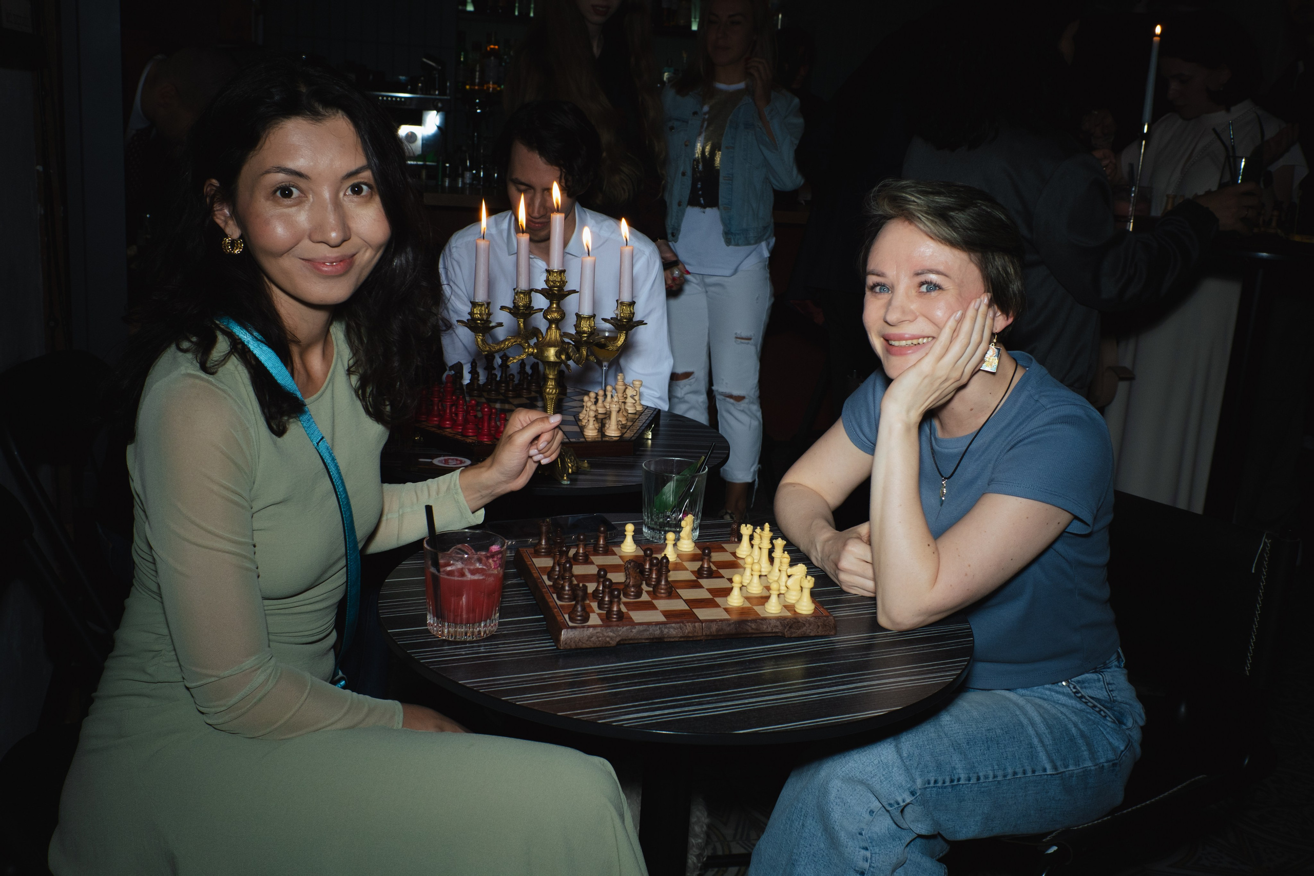 Репортажная съемка. Фотограф из Санкт-Петербурга. Снимаю портреты, свадьбы и репортажи