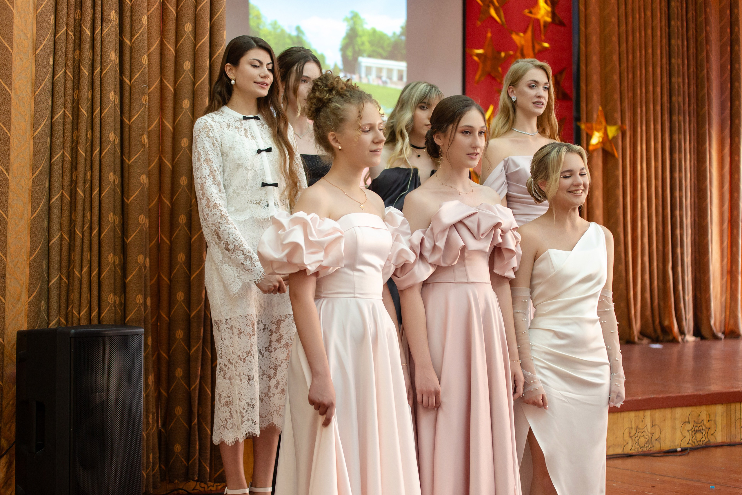 ВРУЧЕНИЕ ДИПЛОМОВ 9 ШКОЛА 2024 г. ТВОЙ АЛЬБОМ / ТВОИ ПРАВИЛА