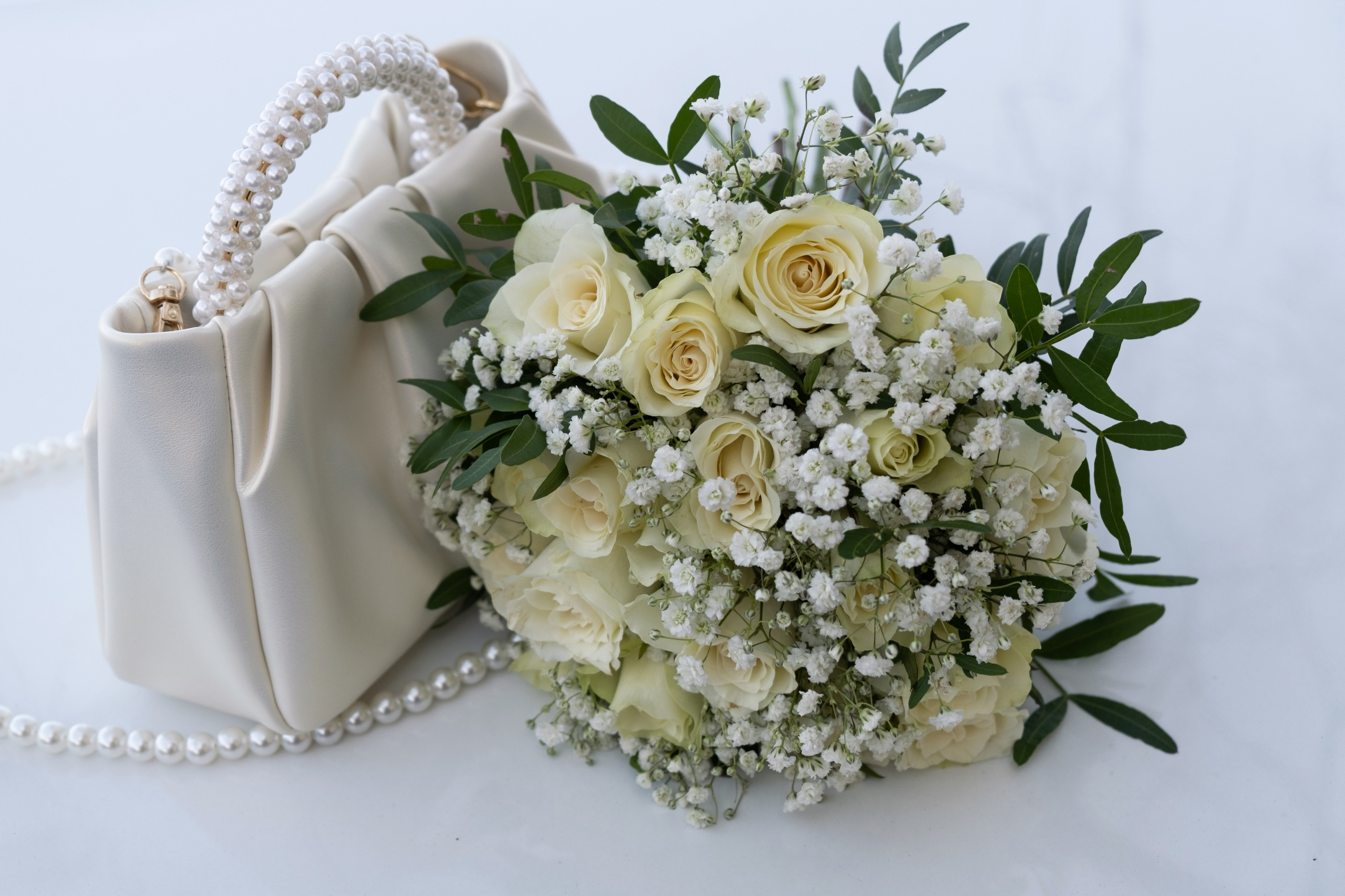 Гостиница Севастополь. Свадебная фотосессия Новый Херсонес. Профессиональная фотосъемка в Крыму. Натуральные эмоции и живые кадры. Забронируйте дату прямо сейчас!