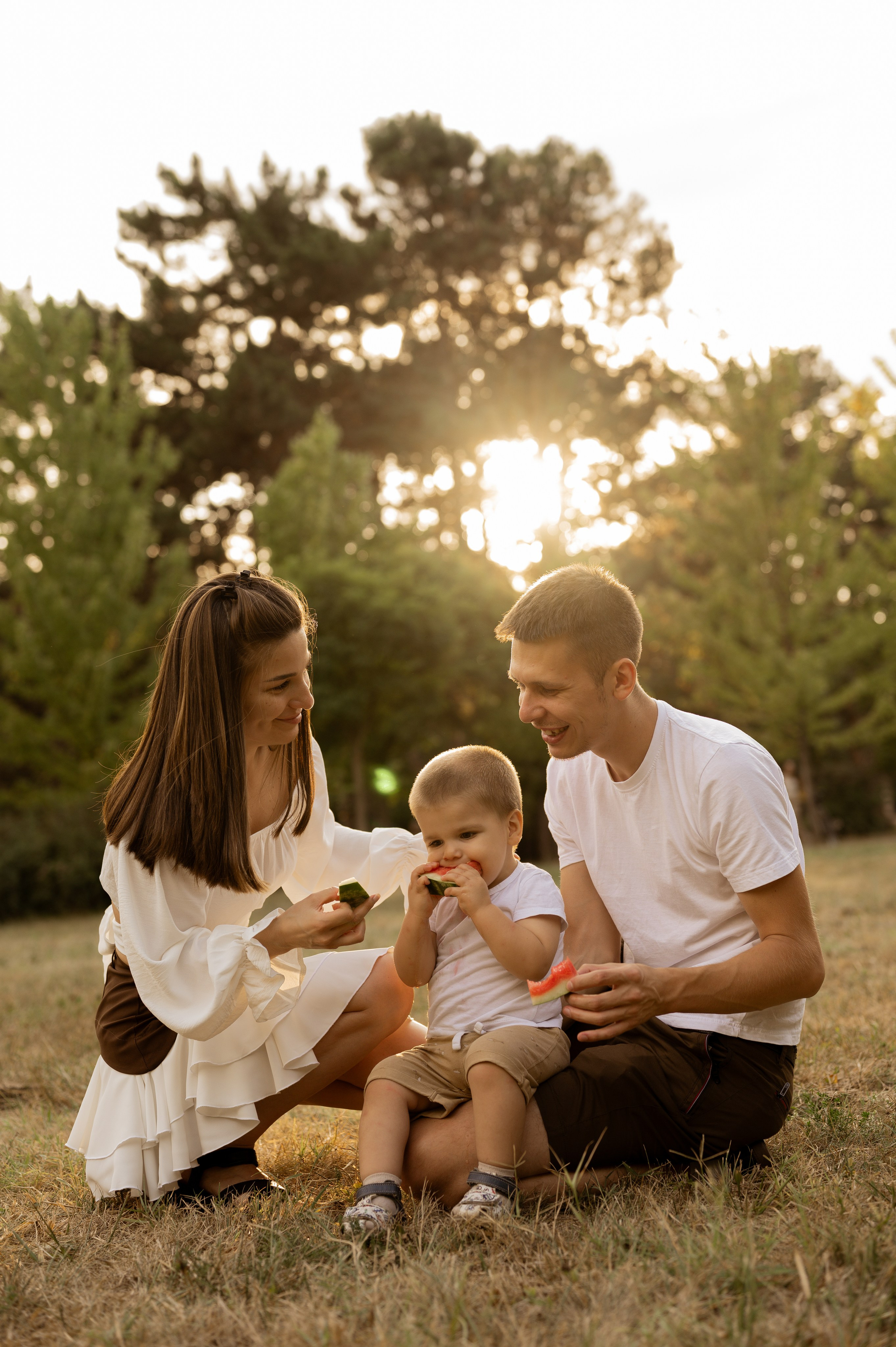 Летняя семейная фотосессия в парке. Свадебный и семейный фотограф в Краснодаре Алина Мельник