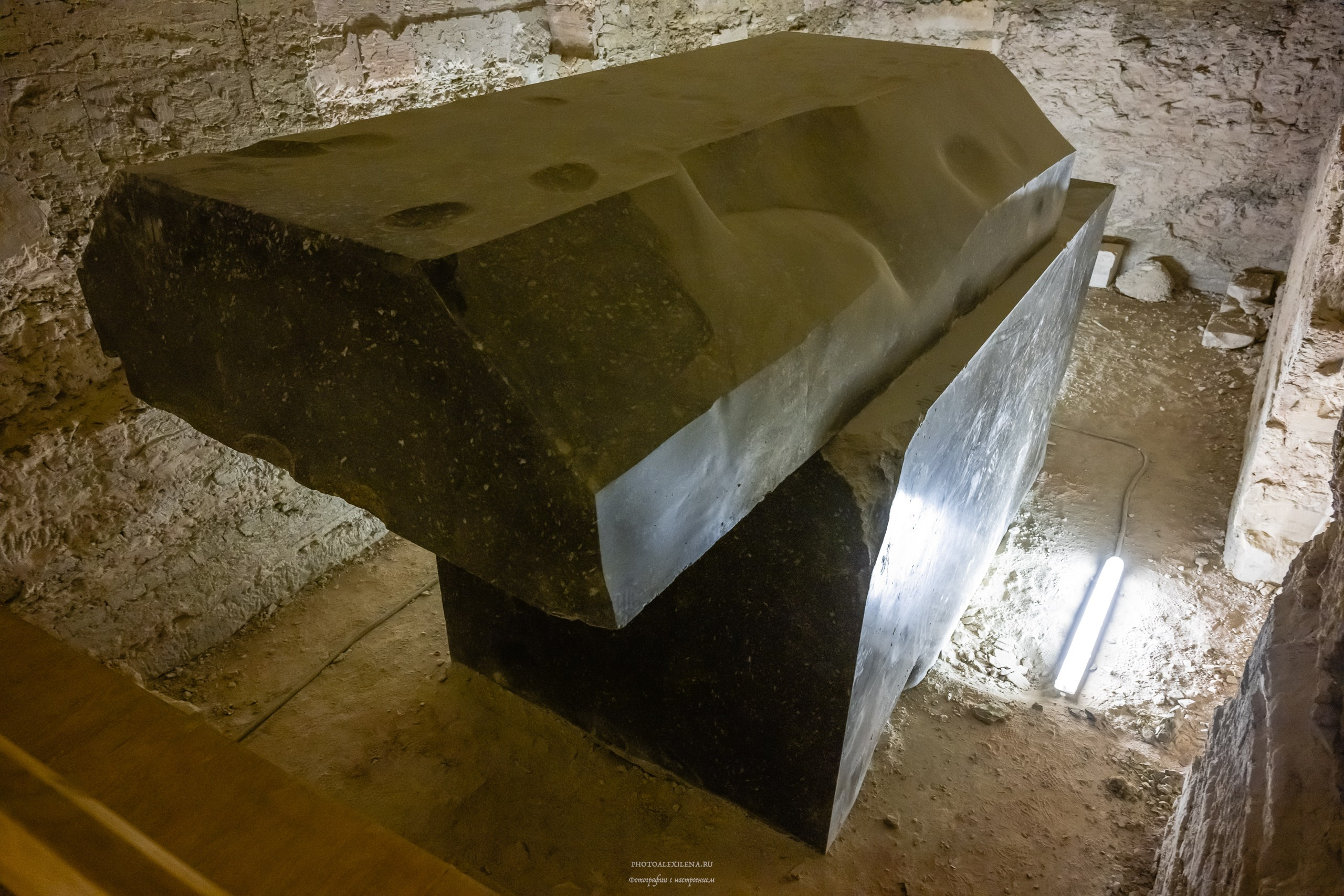 Саркофаг в Serapeum of Saqqara