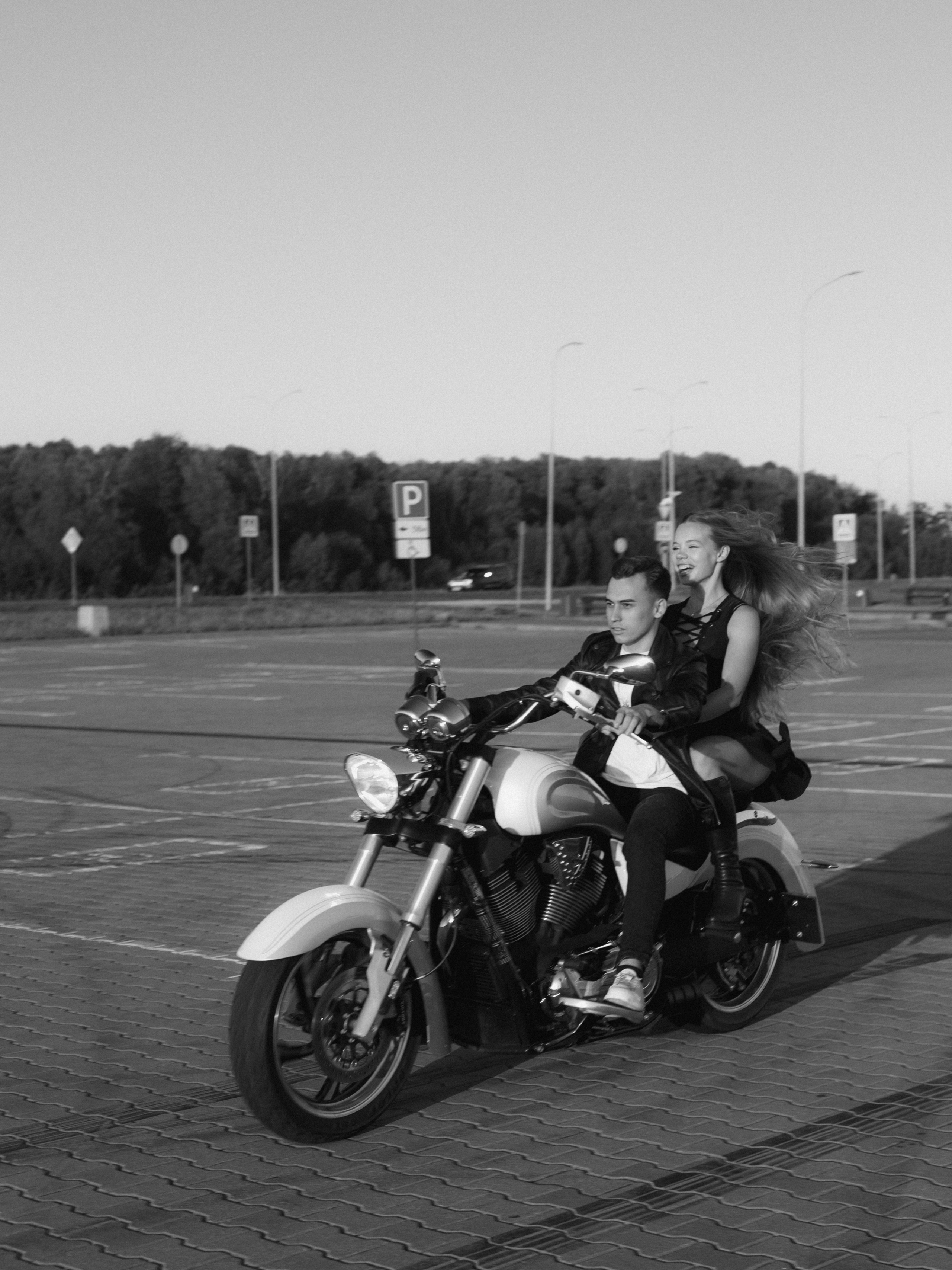 Мотоцикл. Скорость. Молодость. Портретный фотограф в Калининграде Алеся Раух