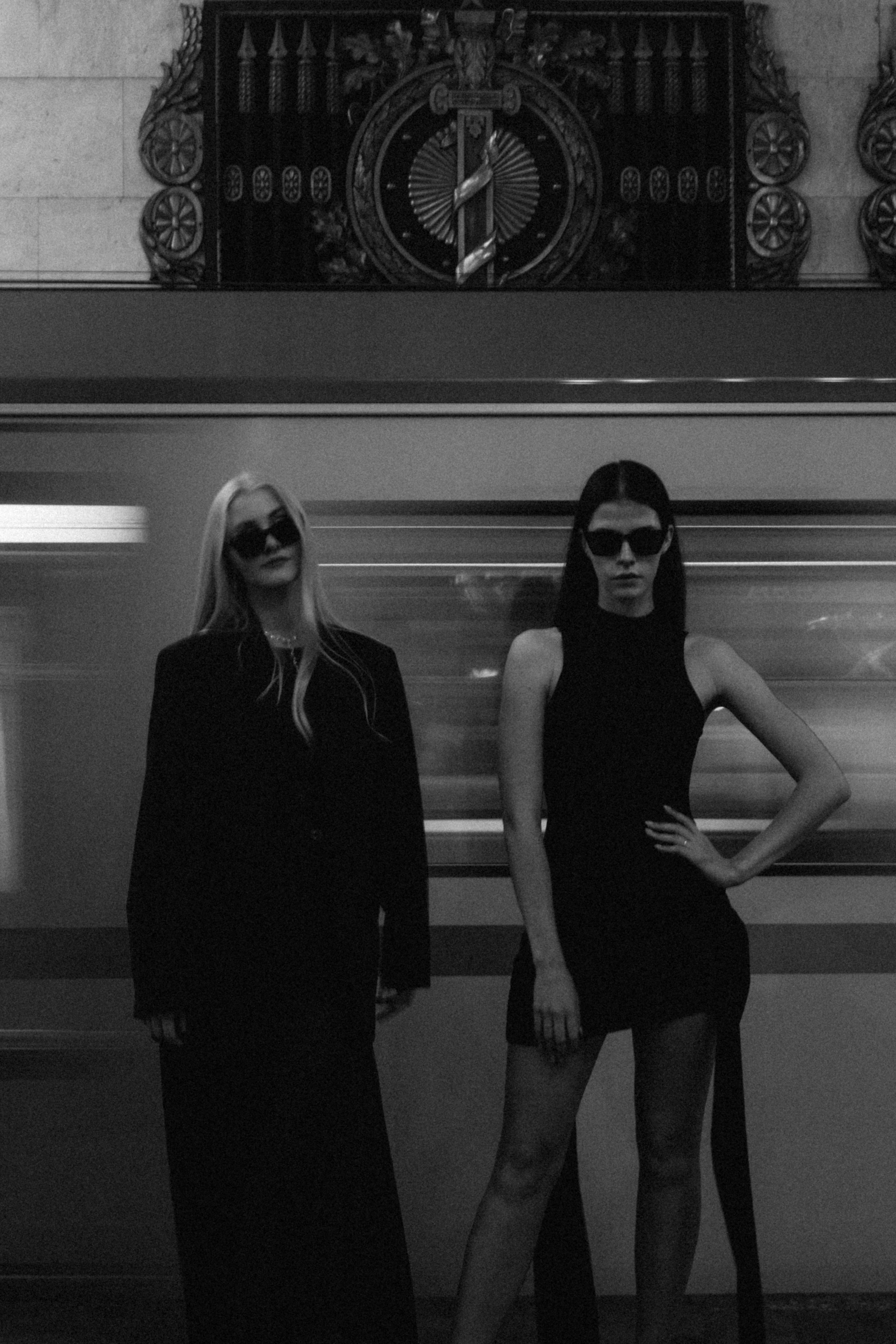 Лиза и Вика. Главная